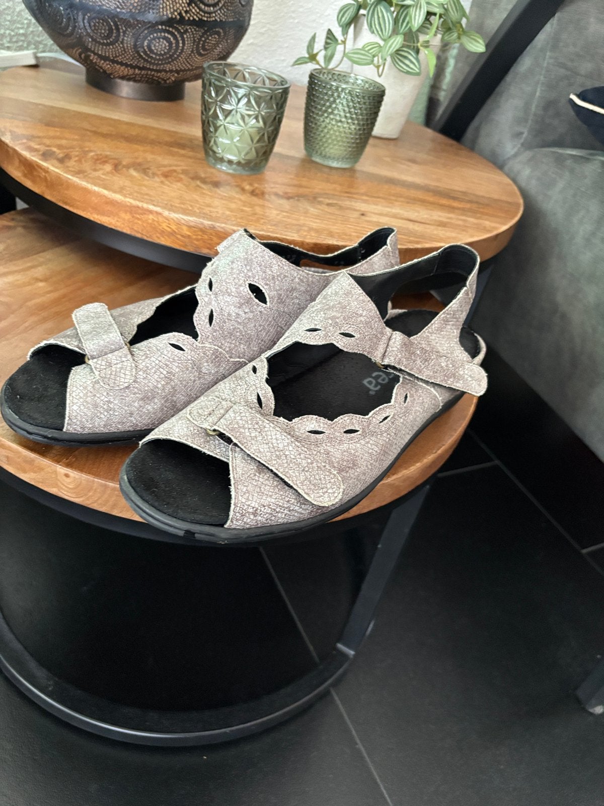 Durea sandalen maat 41, Kleding | Dames, Schoenen, Ophalen of Verzenden, Zo goed als nieuw, Zwart, Sandalen of Muiltjes