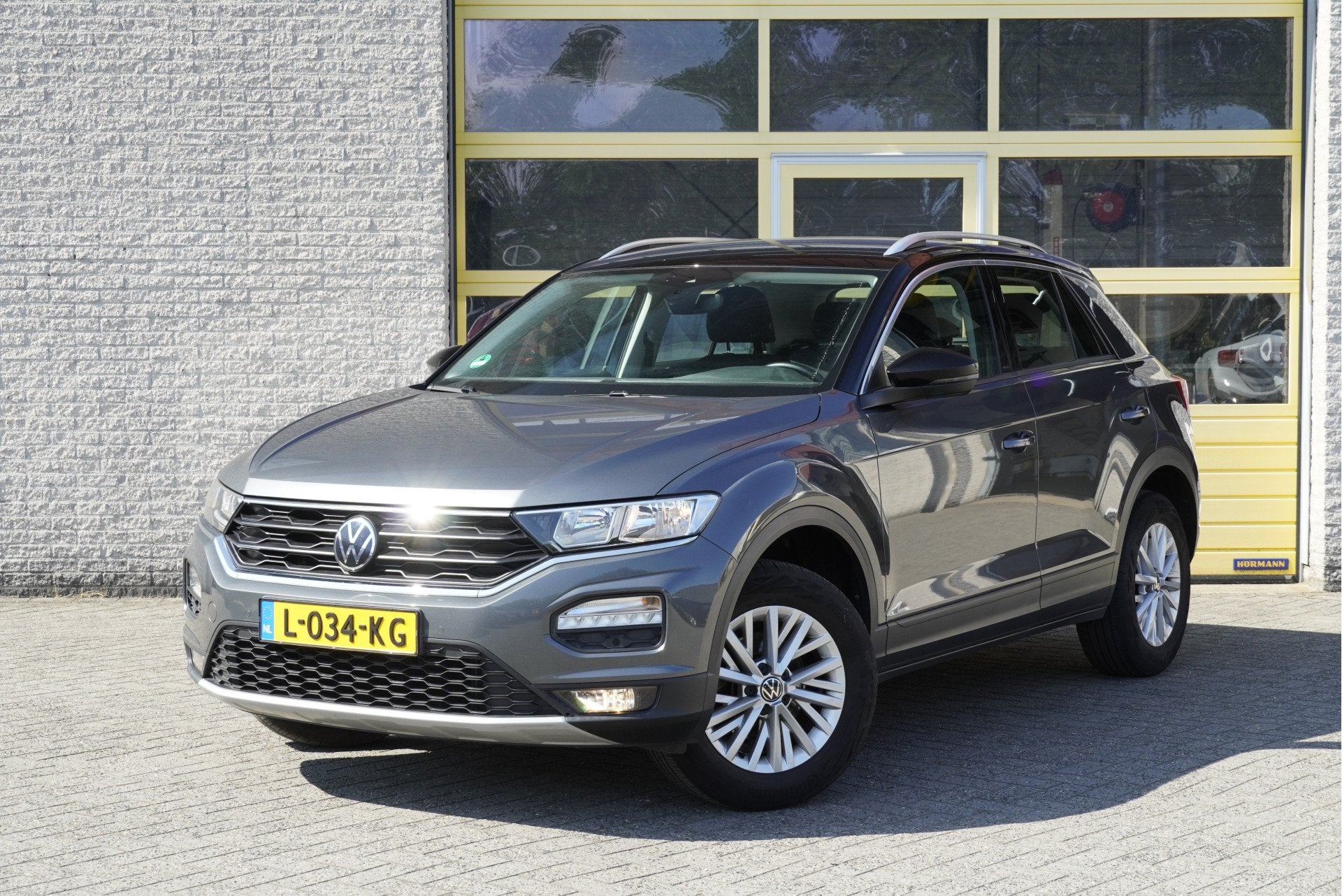 Volkswagen T-Roc 1.0 TSI Style Business BJ2021 Lmv 16" | Led, Auto's, Voorwielaandrijving, Dealer onderhouden, Stof, Gebruikt
