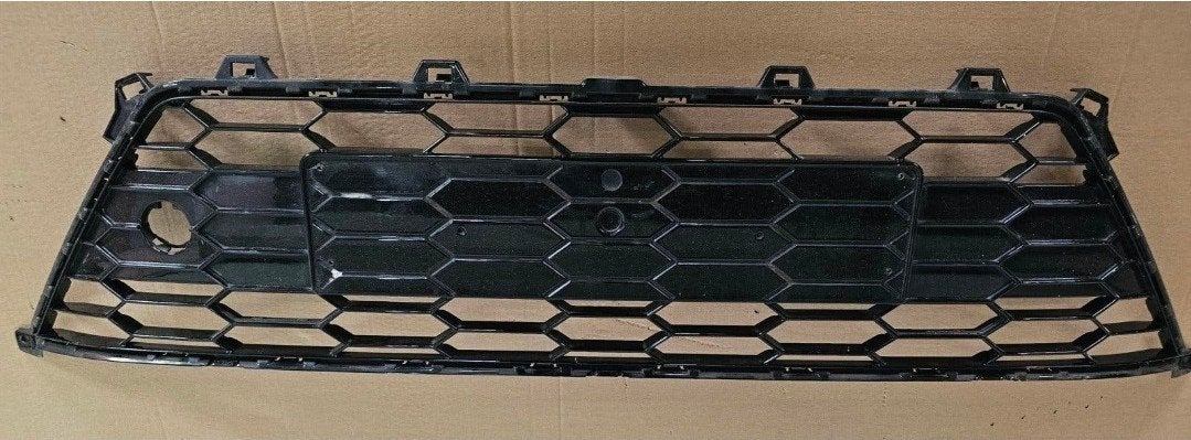 seat ateca grille bumper beneden cupra 575853668E 041, Seat