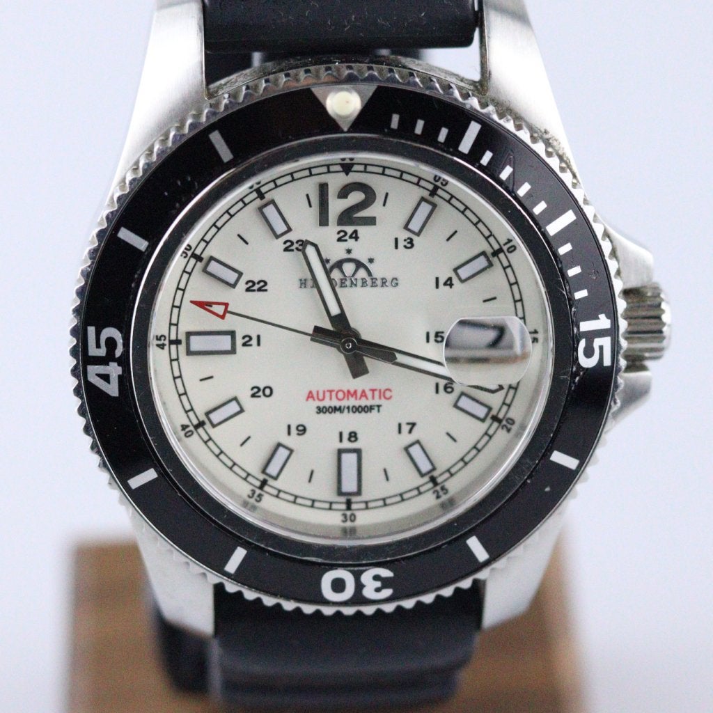 Hindenberg 430-H Diver automaat met rubberen band, Flex Ltd., Zo goed als nieuw, https://flex.com/contact-us, Nobelstraat 10, 5807 GA Oostrum LB, Limburg, Nederland