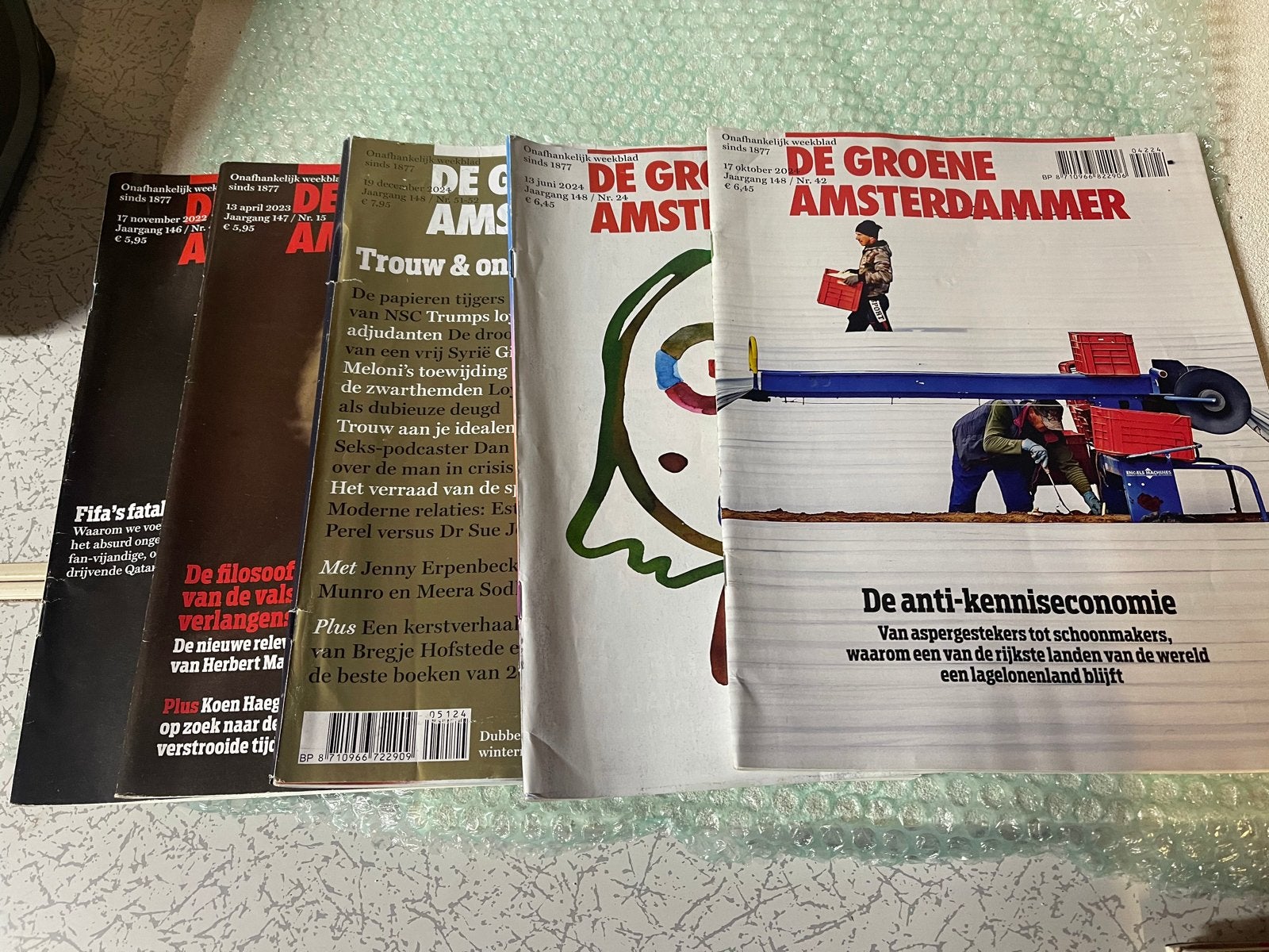 Bundel De Groene Amsterdammer - Diverse jaargangen, Ophalen of Verzenden, Gelezen, Overige typen