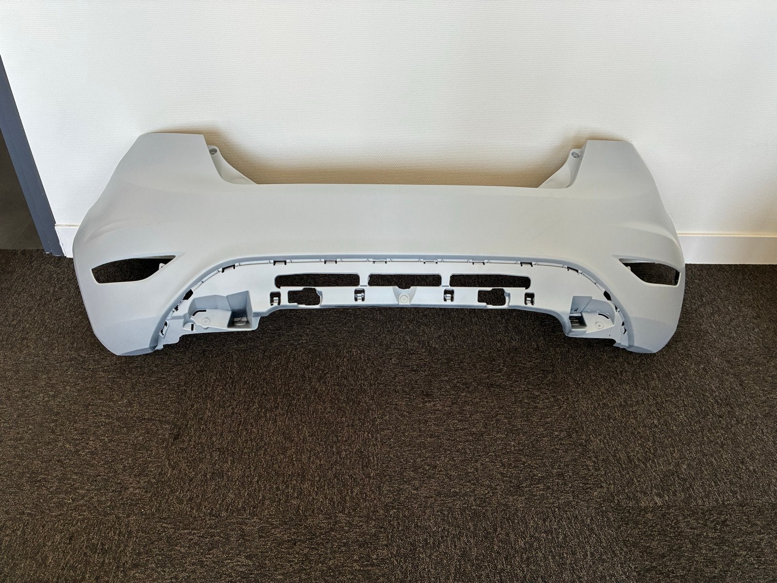 Nieuwe Ford MK-7 achterbumper - Origineel Onderdeel, Auto-onderdelen, Ophalen, Nieuw, Ford, Achter