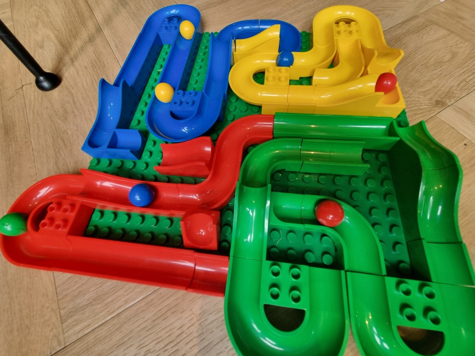 hubelino (duplo) knikkerbaan met bouwstenen en knikkers, Ophalen of Verzenden, Zo goed als nieuw, Overige merken