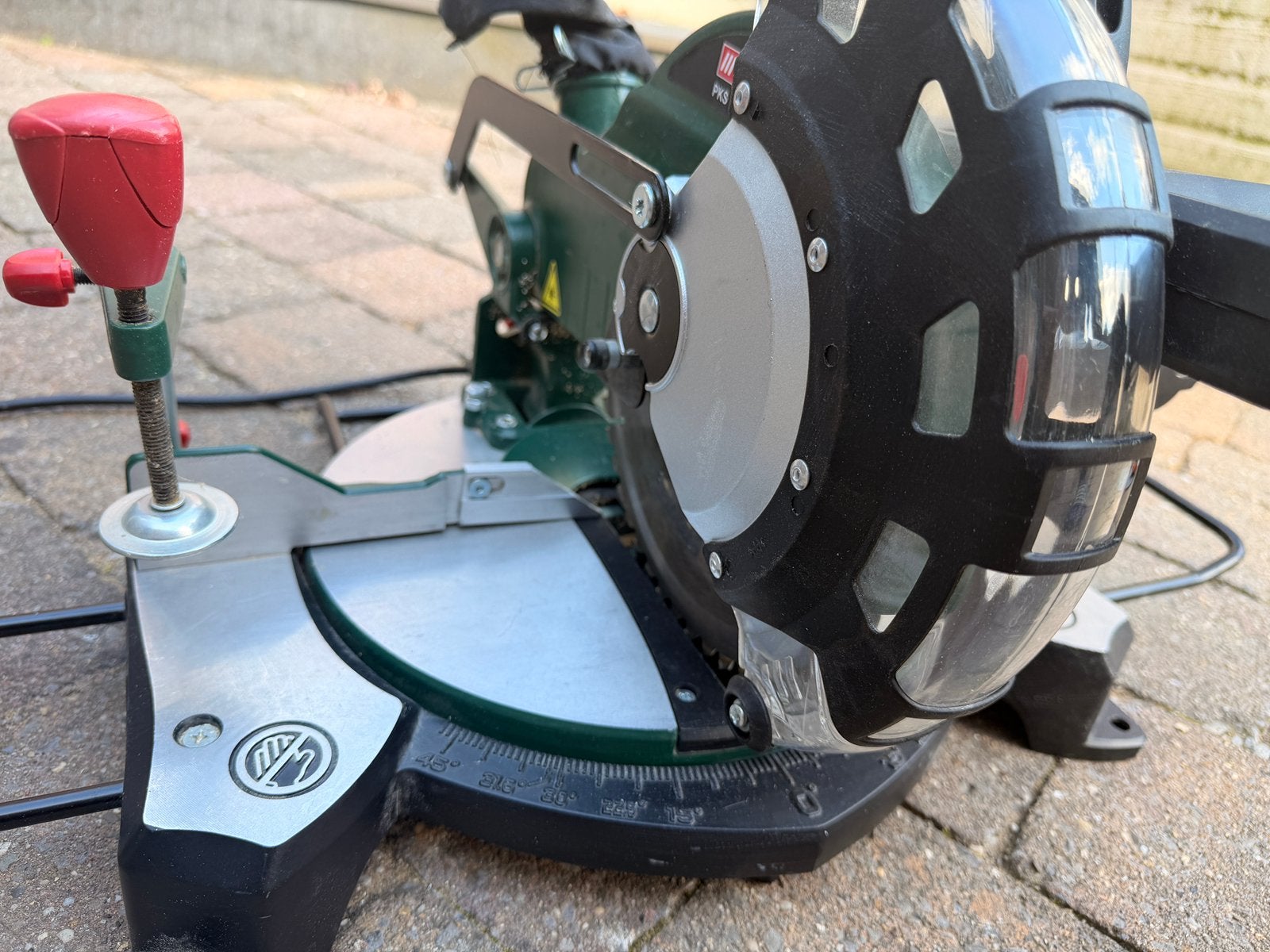 Parkside afkortzaag 1500W verstekzaag met laser, Gebruikt, Ophalen of Verzenden, Afkortzaag, 30 tot 70 mm