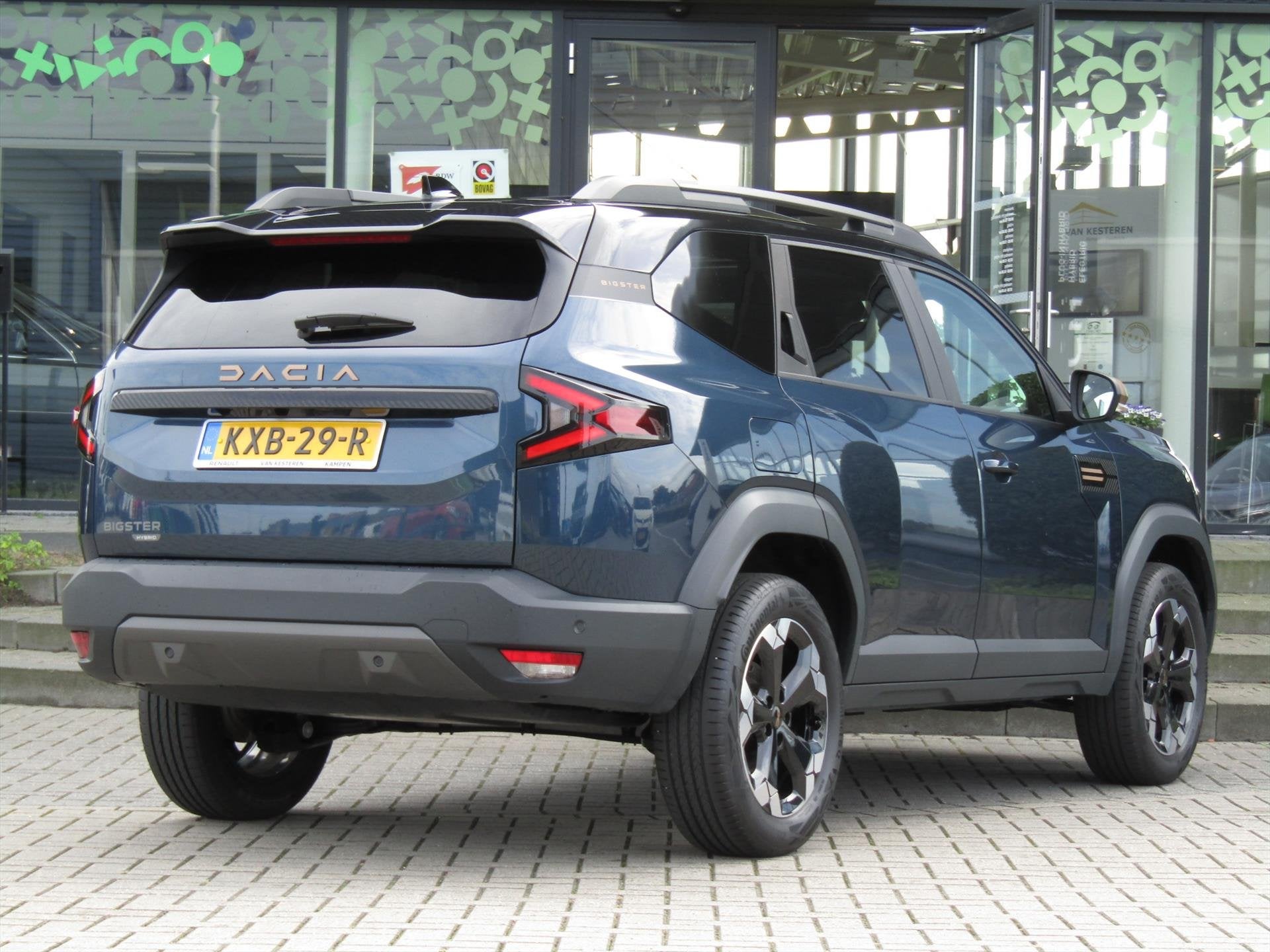 DACIA Bigster 1.8 Hybrid 155pk Aut Extreme / Schuif-Kantelda, 4 cilinders, Blauw, Bedrijf, Hybride Elektrisch/Benzine