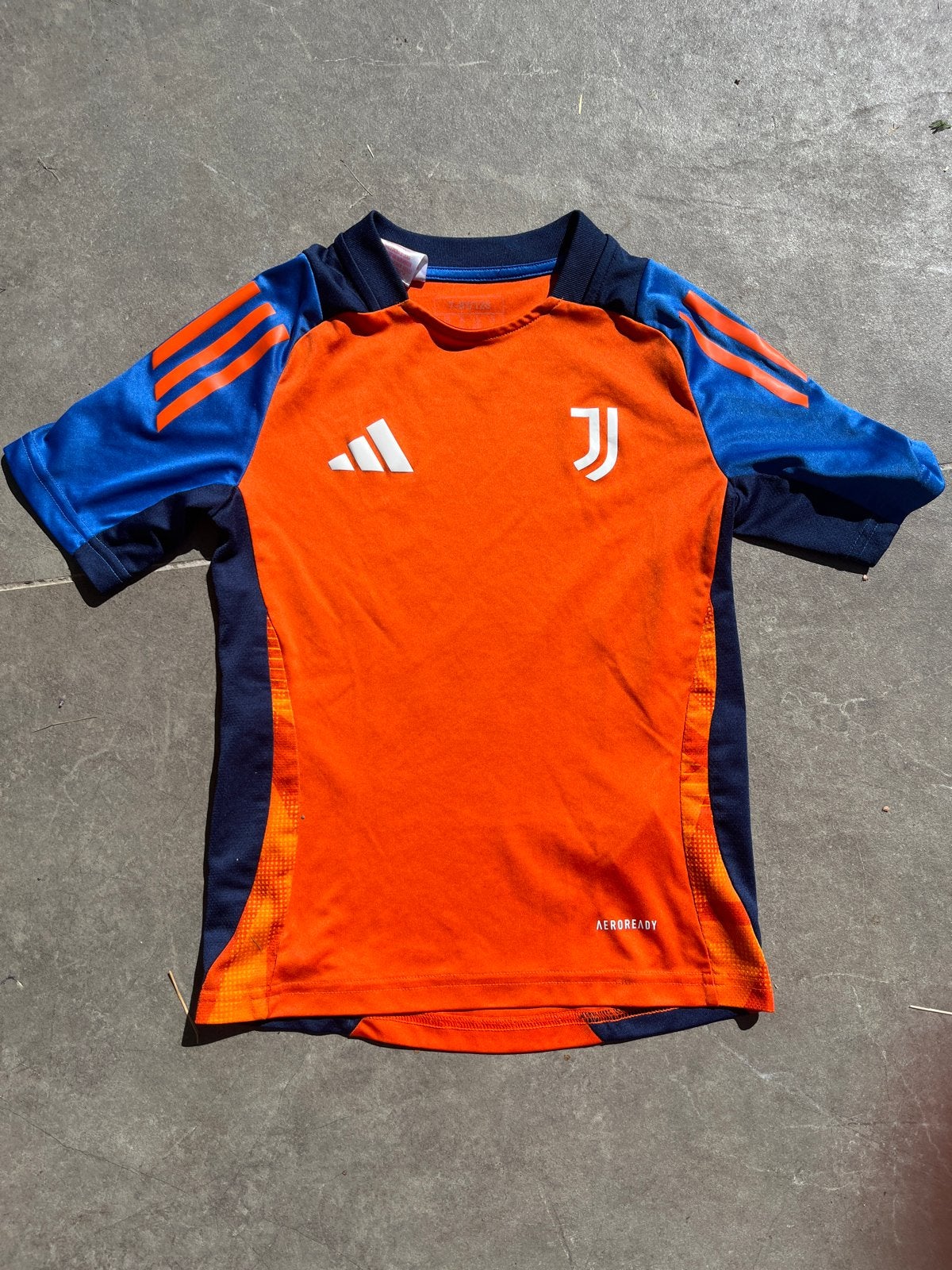 Juventus trainingsset maat 128, Maat S, Ophalen of Verzenden, Gebruikt, Set