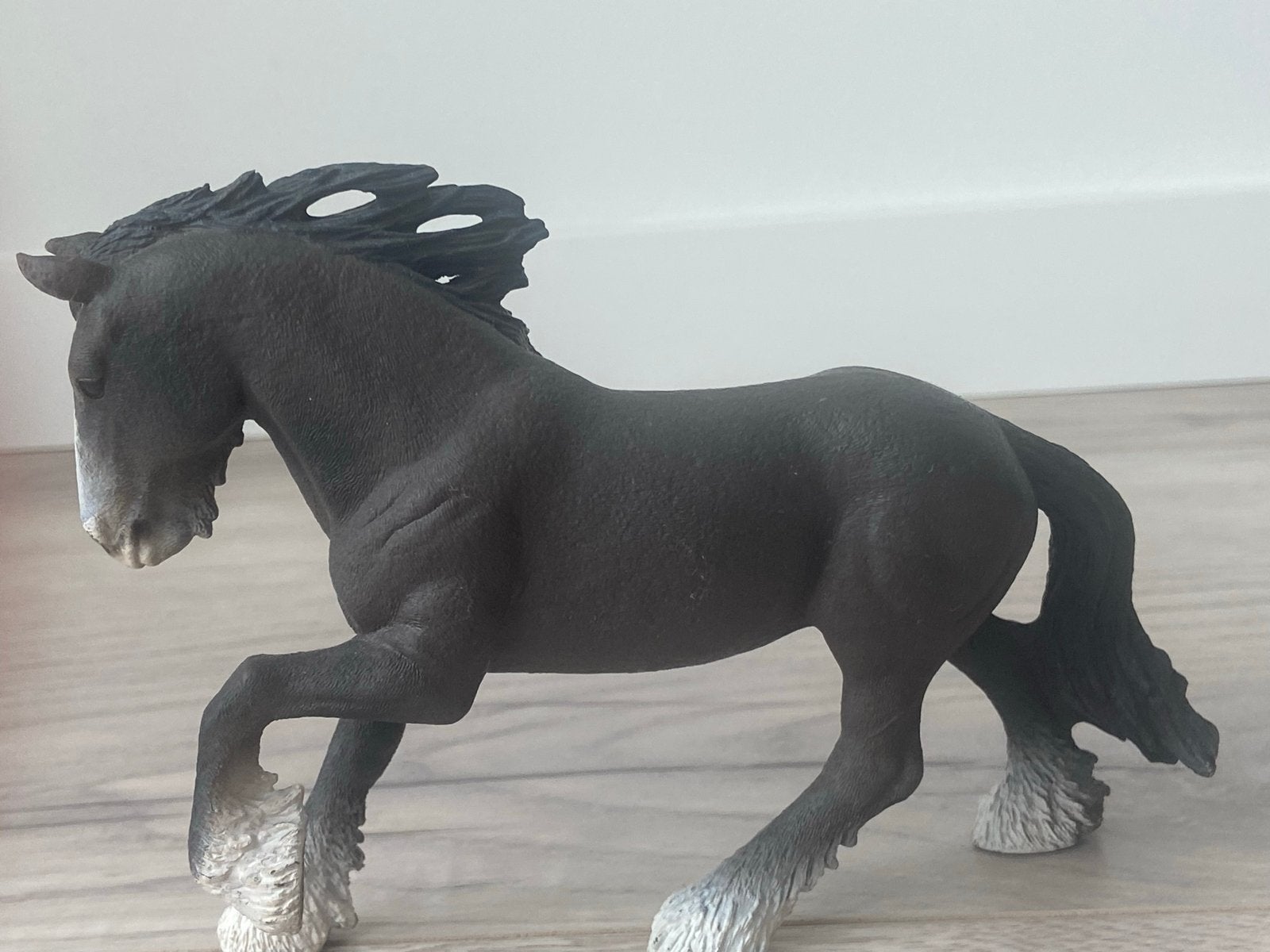 Schleich Shire Paard - Zwart met Witte Benen, Ophalen, Zo goed als nieuw, Jongen of Meisje