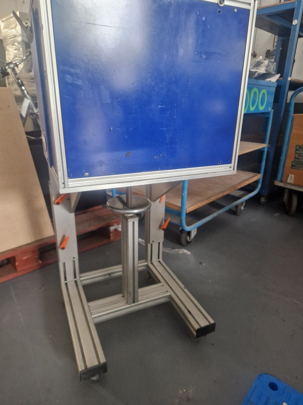 Verrijdbaar Aluminium Karretje met Box - Leeg, Ophalen