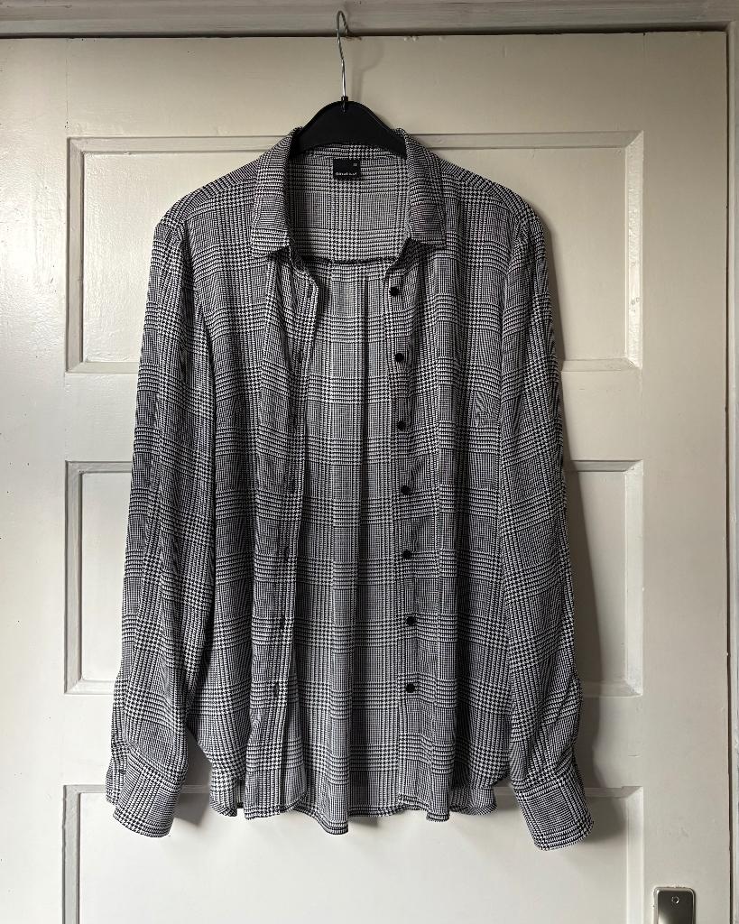 Gina tricot blouse maat 38, Maat 38/40 (M), Gina Tricot, Zwart, Ophalen of Verzenden