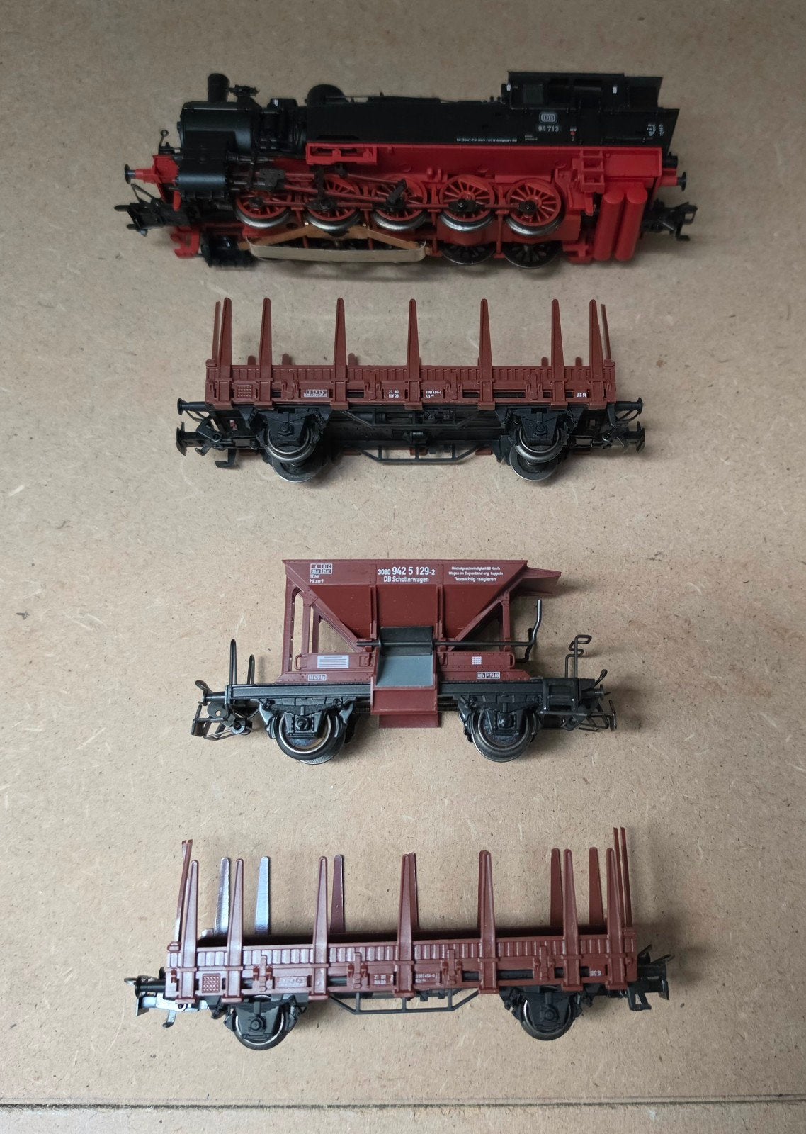 Märklin BR94 stoomloc MFX full sound + goederenwagons zgan, Wisselstroom, Treinset, Ophalen of Verzenden, Zo goed als nieuw