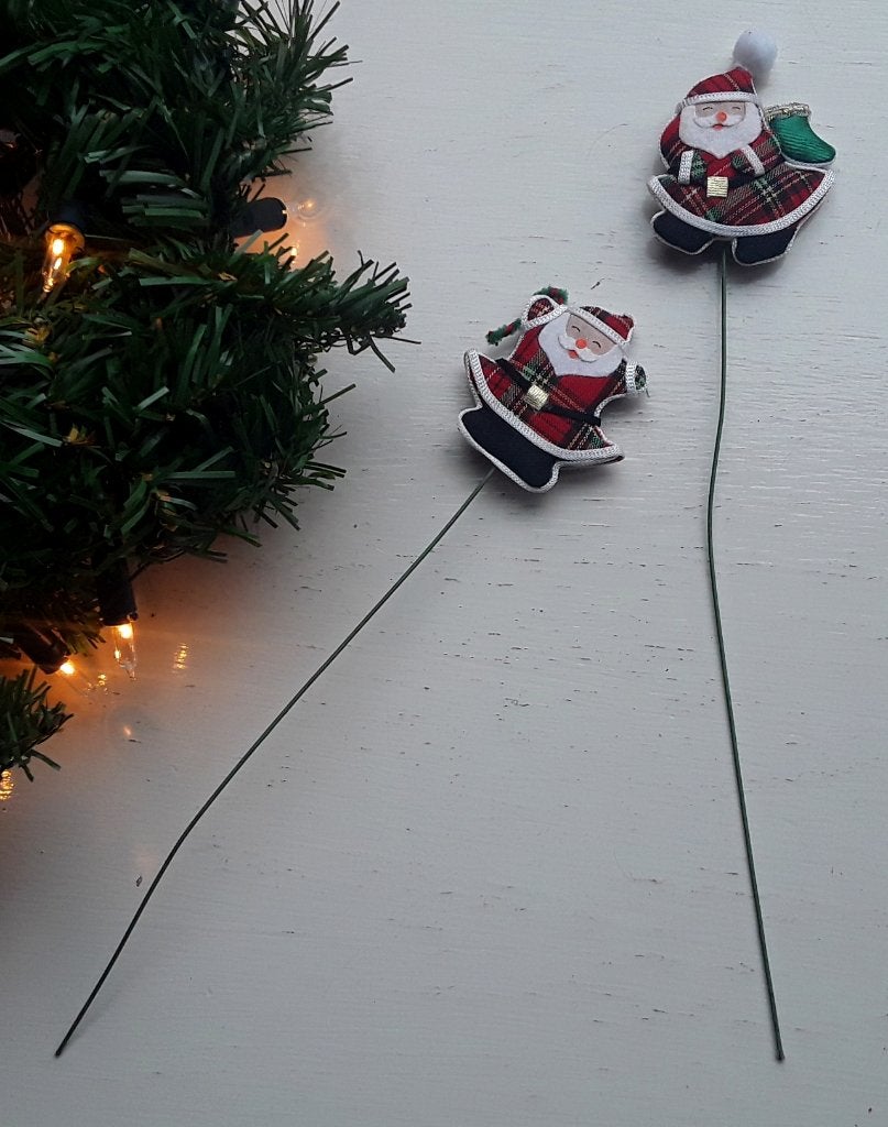 2 kerstman stekers - prikkers - kerstdecoratie - nieuw, Ophalen of Verzenden, Nieuw
