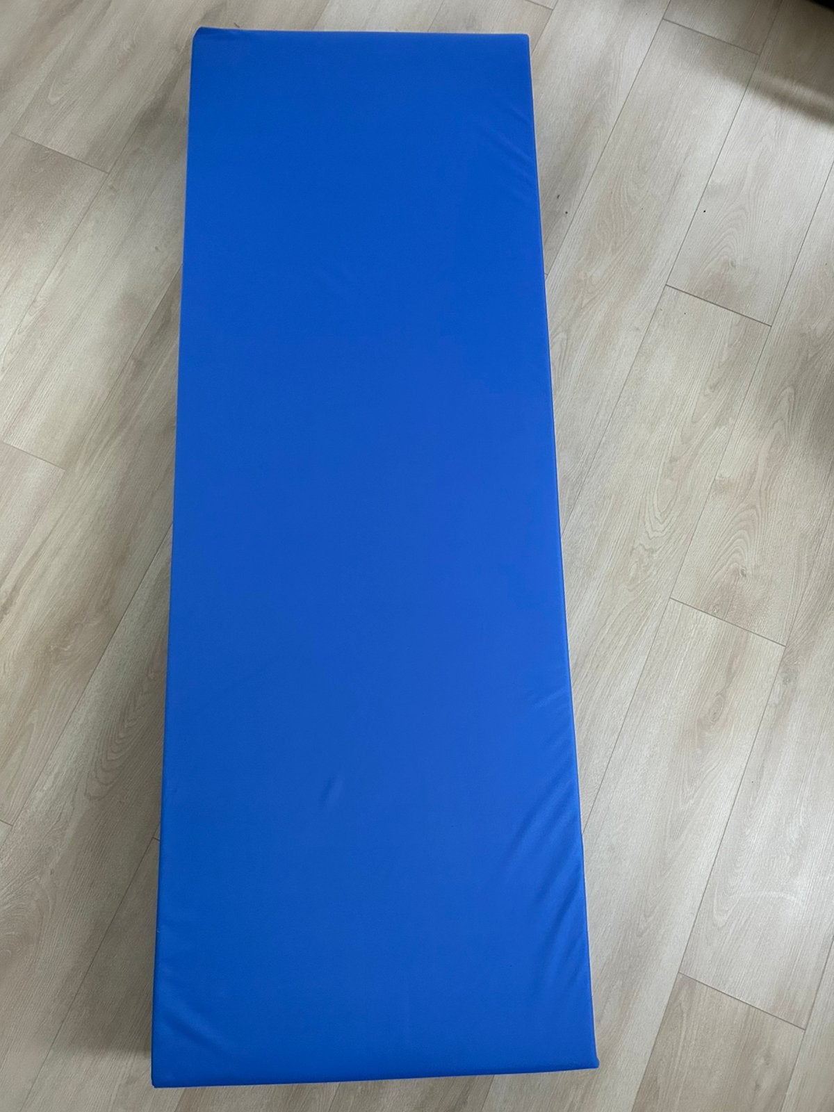 Blauw matras 70x195cm - nieuw, Ophalen, Nieuw, Matras, 200 cm