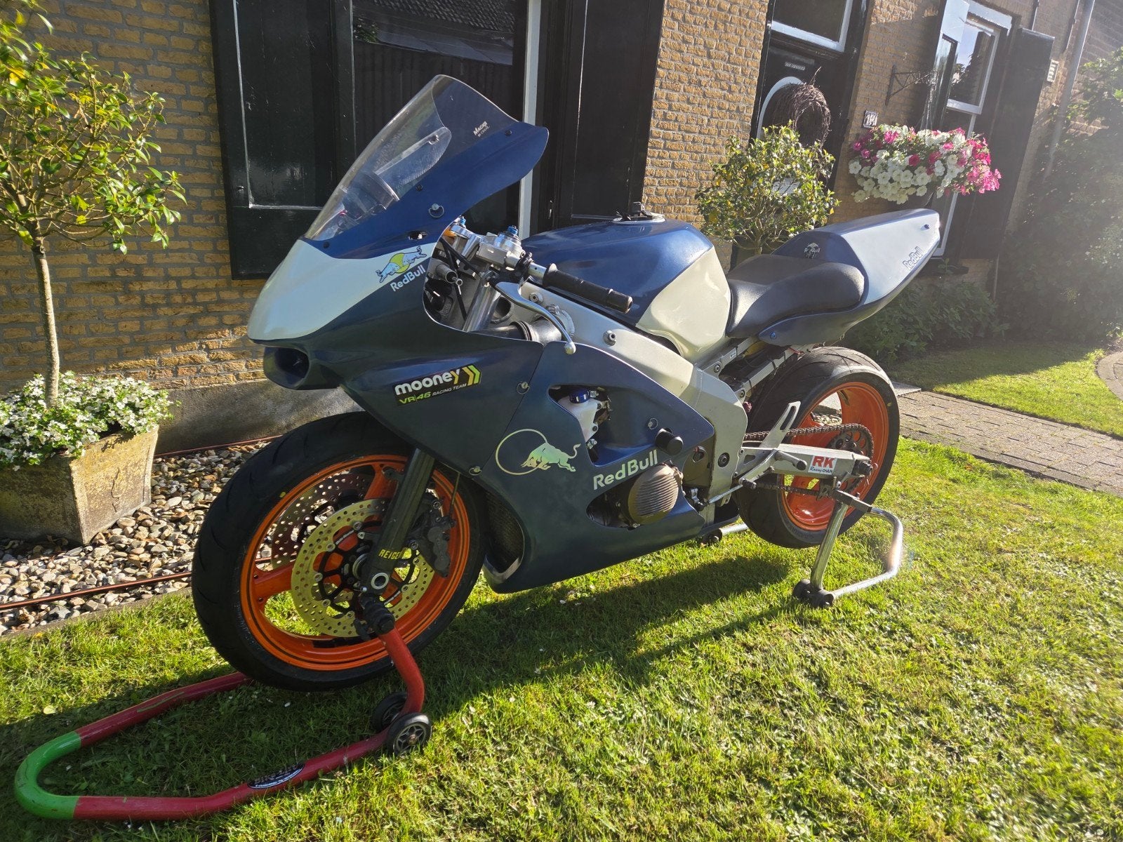 Kawasaki ZX6R 2000 - Nieuwe onderdelen, start en rijdt, Ophalen, Gebruikt