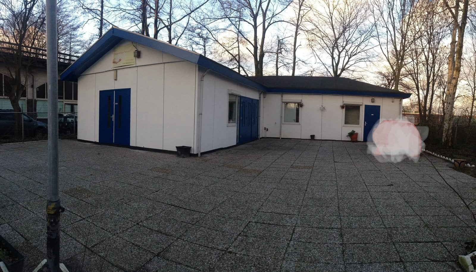 Zaal met grote keuken en terras, Hobby en Vrije tijd, Ophalen, Gebruikt, Overige