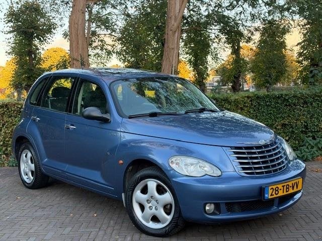 Chrysler PT Cruiser 2.4i Touring/Automaat/Airco/Pano/Nieuwe, Auto's, Automaat, 450 kg, Gebruikt, Blauw
