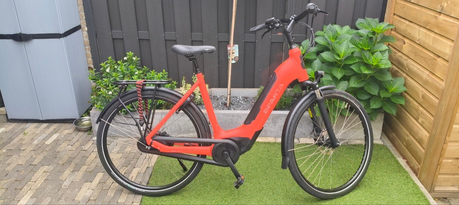 Sparta c-Grid M7TB 2 jaar oud met 400 Wh accu, framemaat D56, Fietsen en Brommers, Ophalen, Sparta, Gebruikt, 50 km per accu of meer
