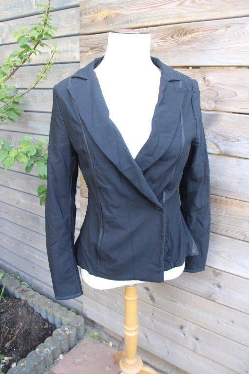 Jasje zwart Annette Görtz mt 38 Vaste prijs, Kleding | Dames, Jasjes, Kostuums en Pakken, Zo goed als nieuw, Jasje, Maat 38/40 (M)