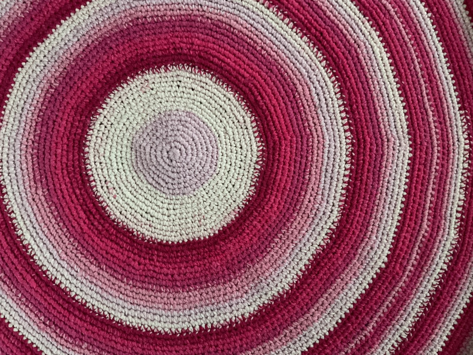 Vloerkleed, Ophalen of Verzenden, Zo goed als nieuw, Rond, 50 tot 100 cm