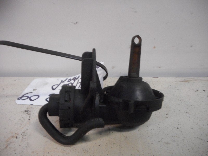 Vacuumpomp Opel Tigra Twin Top (2004-06/2010-12) 1928498092, Gebruikt, Bosch Engineering GmbH, Engineering@bosch.com, Opel