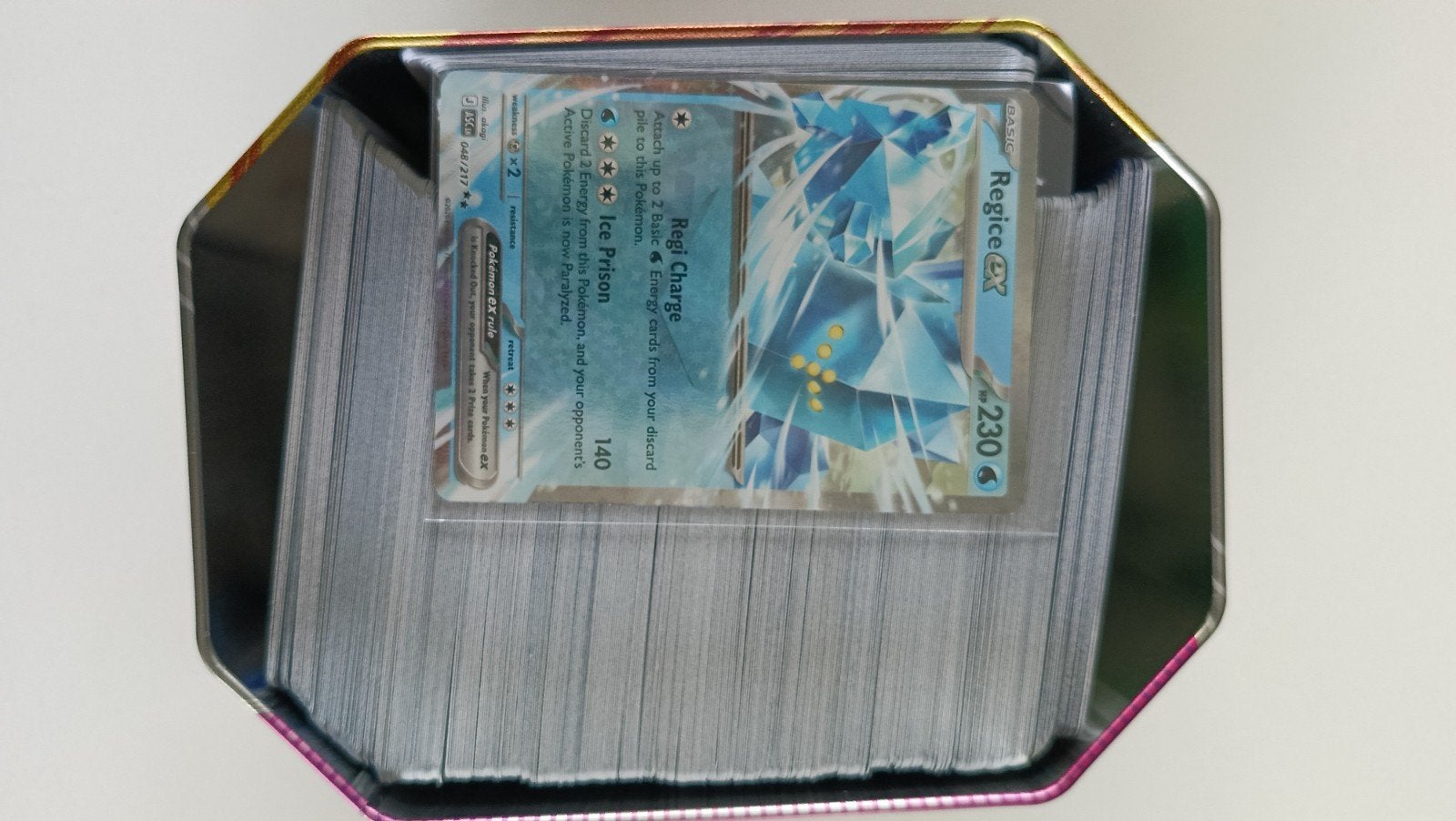 Blik met 450+ Pokémon kaarten - Inclusief Regice EX, Ophalen of Verzenden, Zo goed als nieuw, Meerdere kaarten, Foil