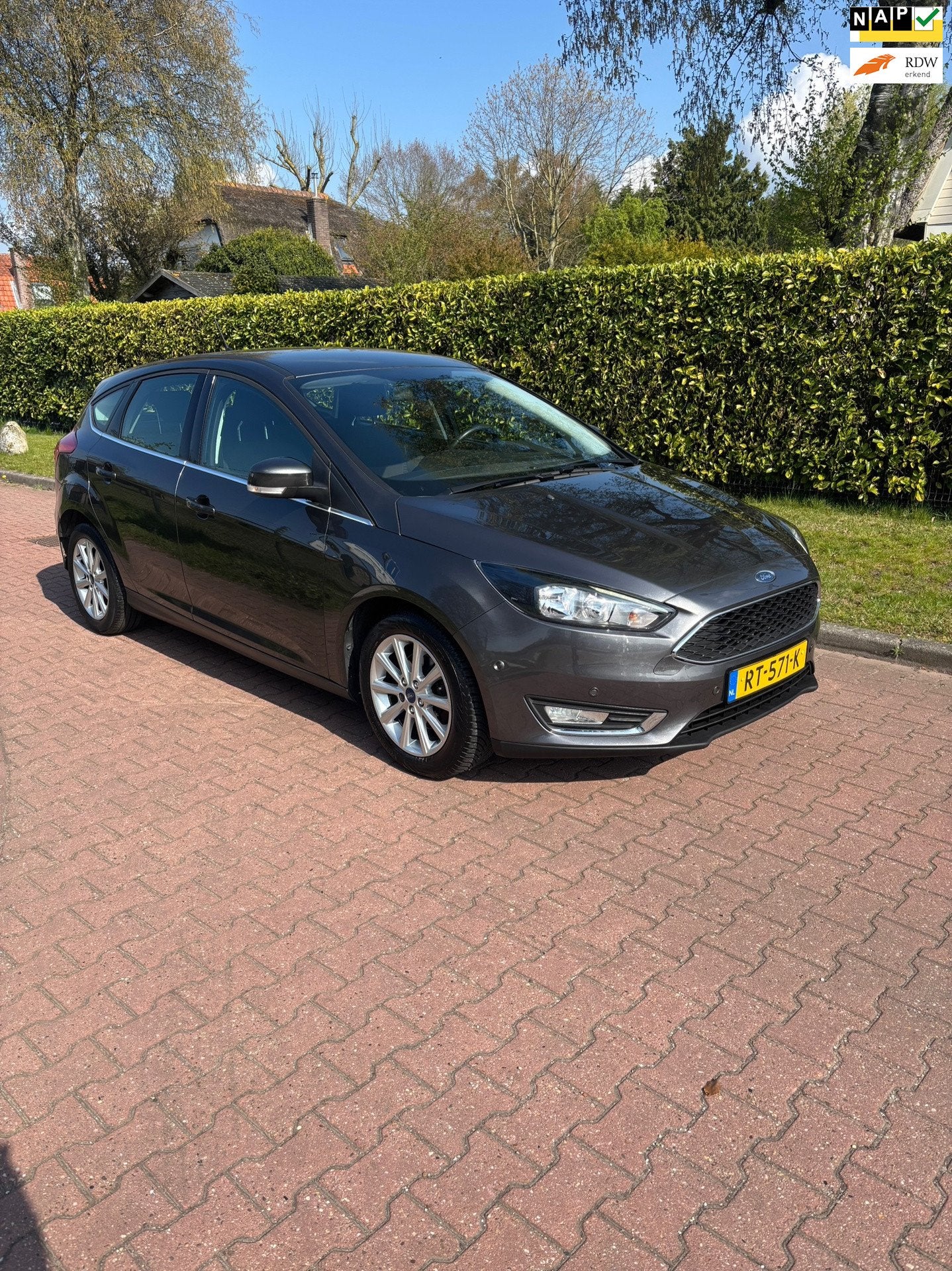 Ford Focus 1.0 Titanium NAP NWE APK NIEUWSTAAT!, Dealer onderhouden, Origineel Nederlands, Nieuw, 3 cilinders