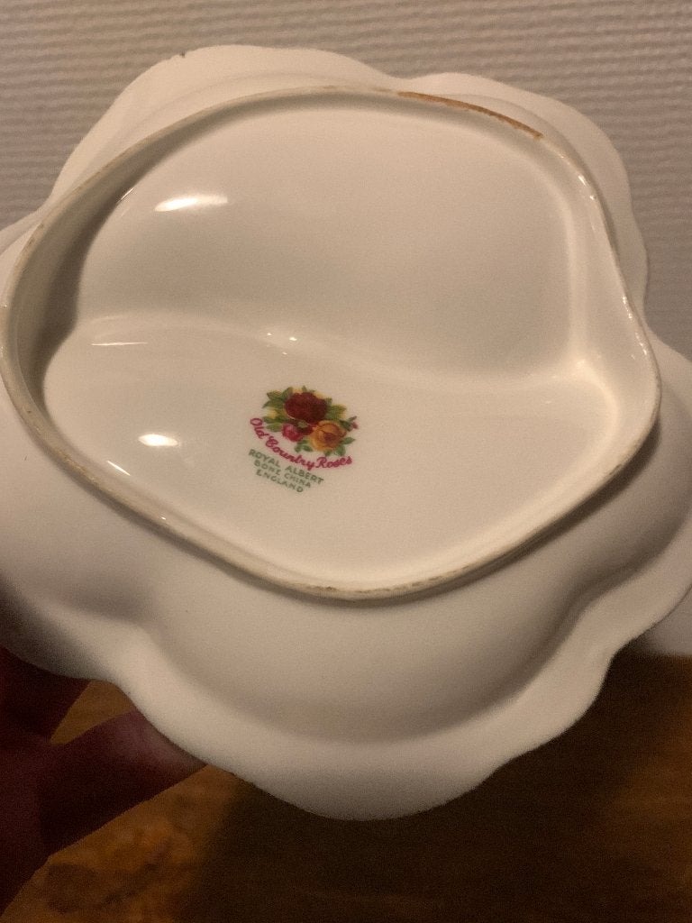 Royal Albert Old Country Roses Bonbonschaal met handvat, Ophalen of Verzenden