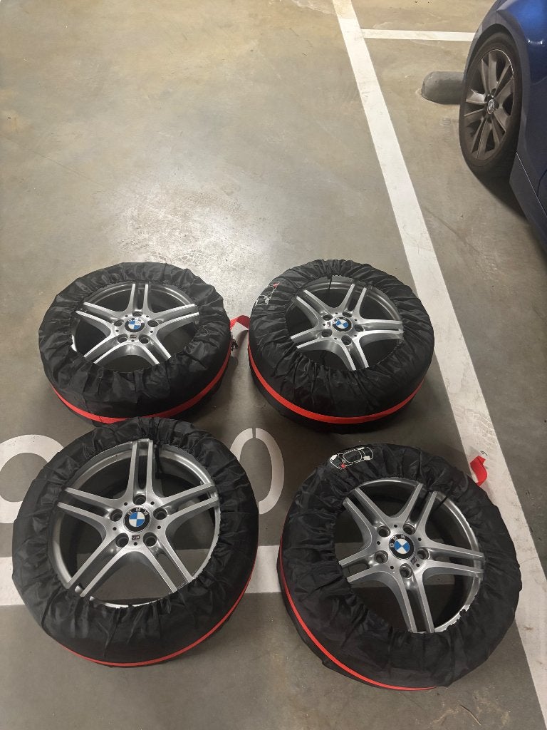 4 Originele BMW M-Sport velgen 18" met banden (245/35 R18), 18 inch, 245 mm, Banden en Velgen, Ophalen of Verzenden