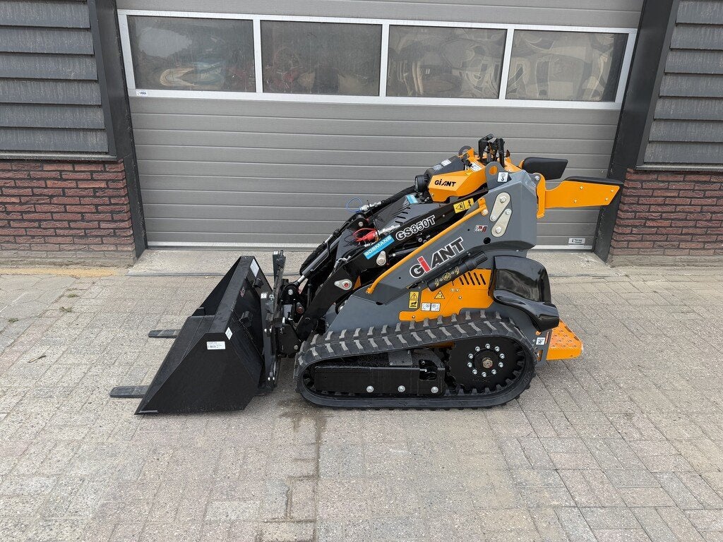 Giant GS850 T skidsteer lader NIEUW, Tobroco, Info@tobroco.nl, Sprendlingenstraat 57
5061 KM  Oisterwijk, Wiellader of Shovel