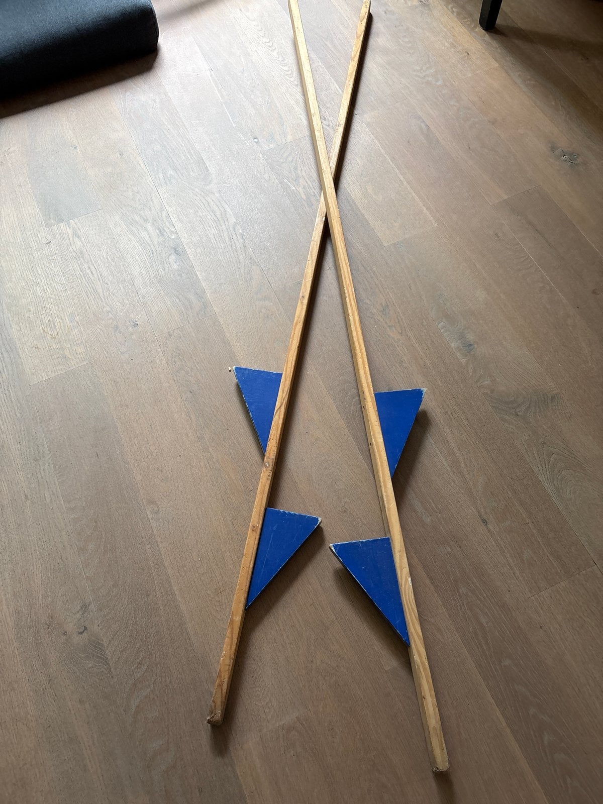 Houten stelten met blauwe voetsteunen, Kinderen en Baby's, Speelgoed | Buiten | Actiespeelgoed, Ophalen, Gebruikt