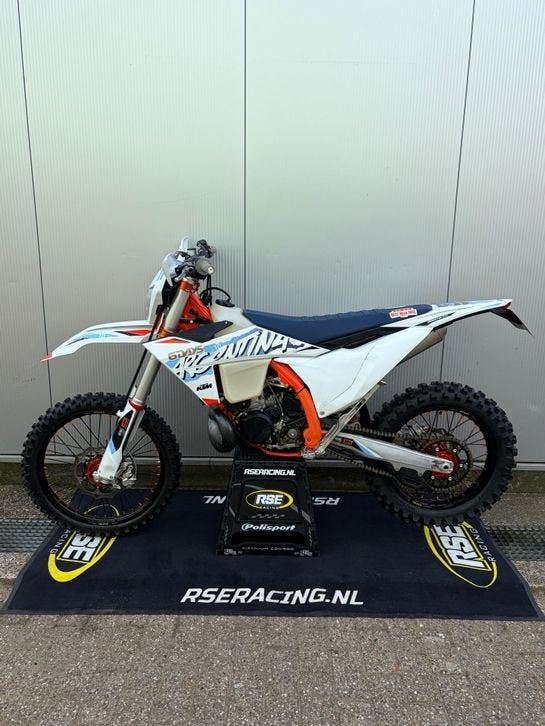 KTM 250 EXC SIX DAYS (bj 2023) 55 hrs, Motoren, KTM, Motorrijbewijs A, Bedrijf, Onbekend