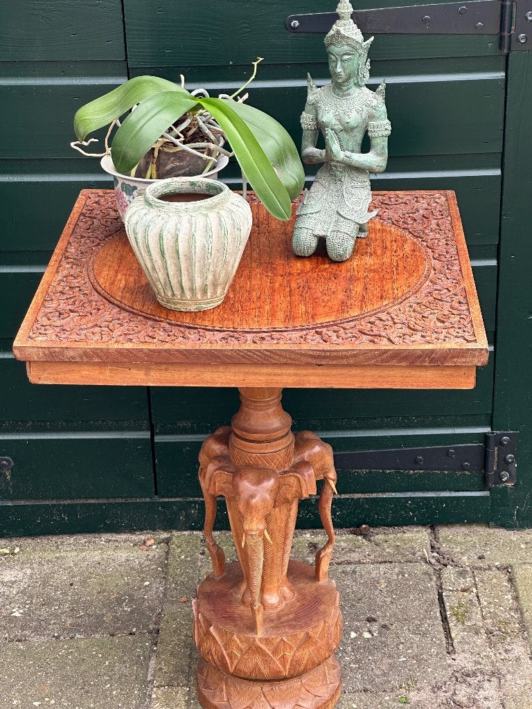 Teak houten Olifanten tafeltje, Minder dan 55 cm, Gebruikt, Vierkant, Oosters