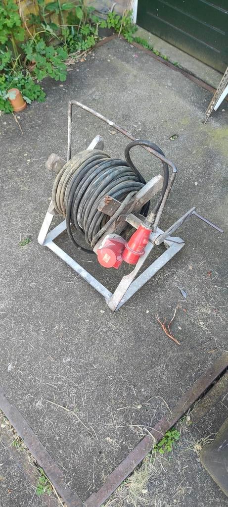 380 v verleng snoer op haspel, Ophalen, Kabel of Snoer