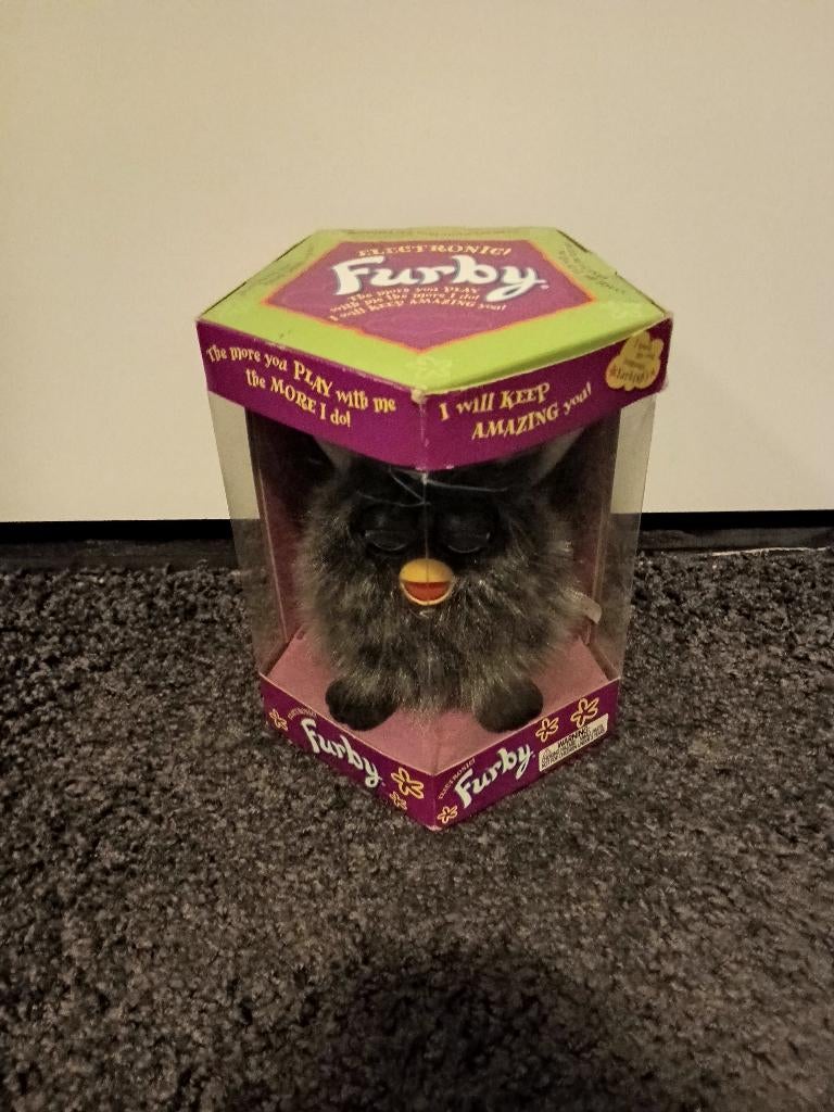 Furby Mink nieuw in doos, Verzamelen, Verzenden, Nieuw