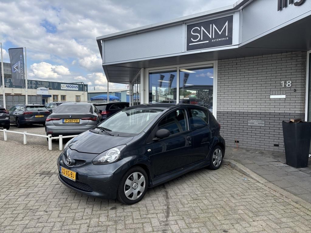 Toyota Aygo 1.0-12V (bj 2007), Gebruikt, 4 stoelen, 68 pk, Origineel Nederlands