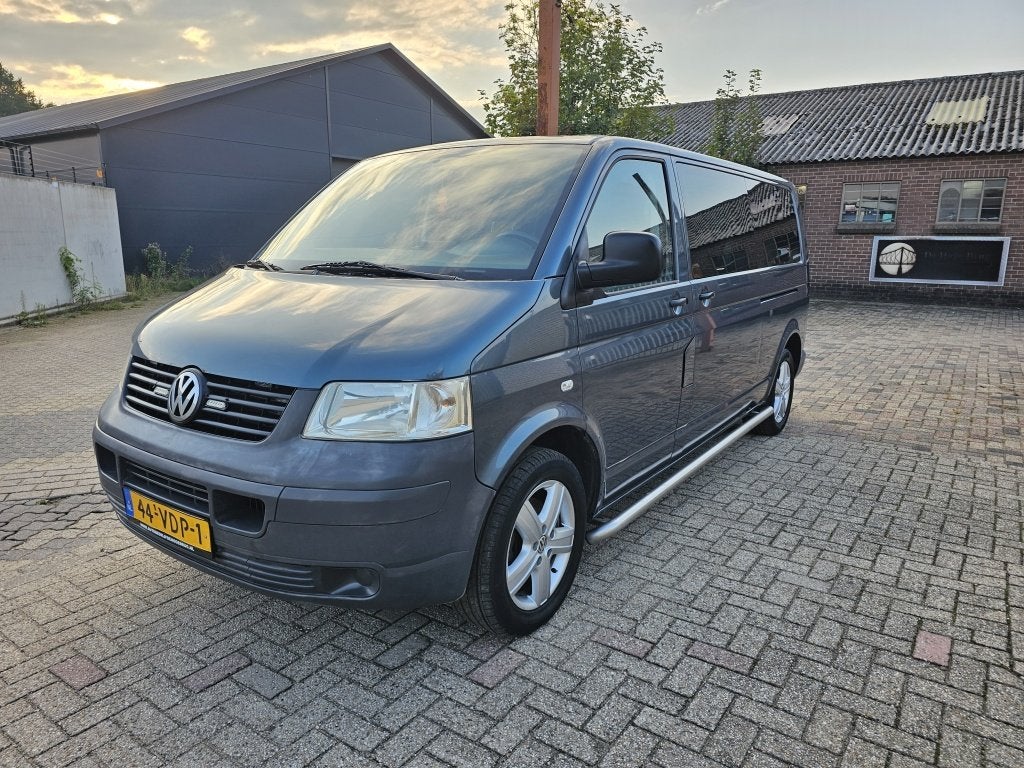 Volkswagen Transporter 2.5 TDI 340 Trend.DC,Apk,Nap,Trekhaak, Auto's, Automaat, Gebruikt, Zwart, Leder en Stof