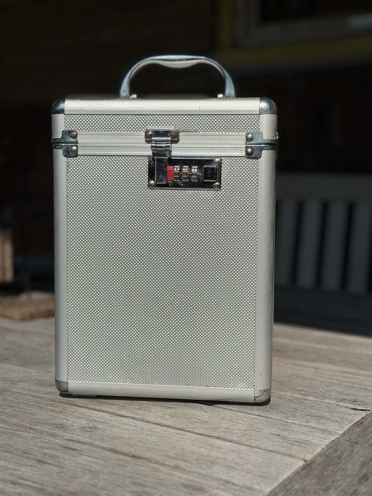 Stevige opbergkoffer/beauty case met cijferslot, Ophalen, Gebruikt, Grijs, Met slot