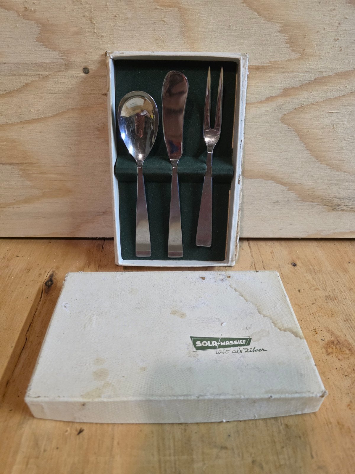 Sola Massief vintage bestekset in originele doos, Antiek en Kunst, Antiek | Bestek, Ophalen of Verzenden