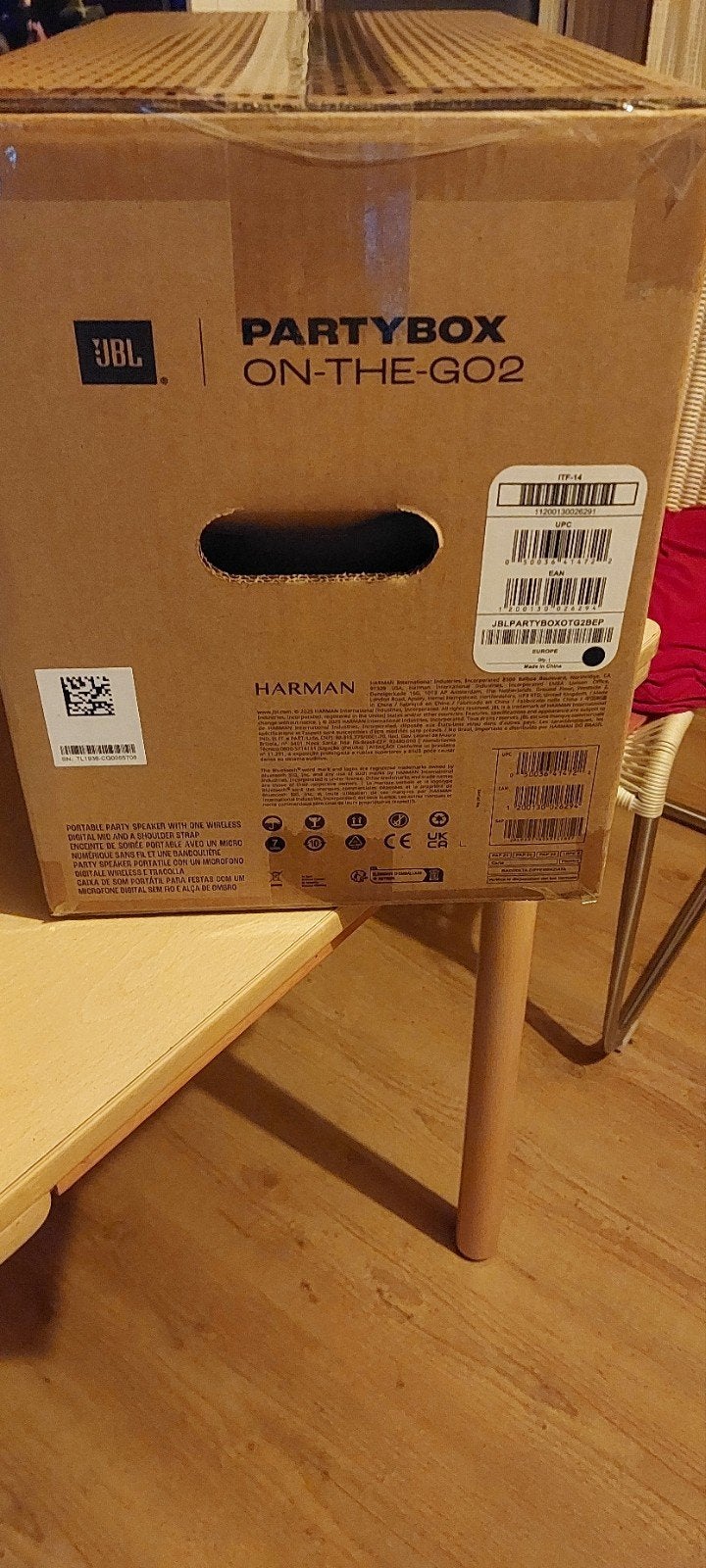 JBL Partybox On-The-Go 2 - Nieuw in doos met microfoon, JBL, Party speaker, Nieuw, Ophalen of Verzenden