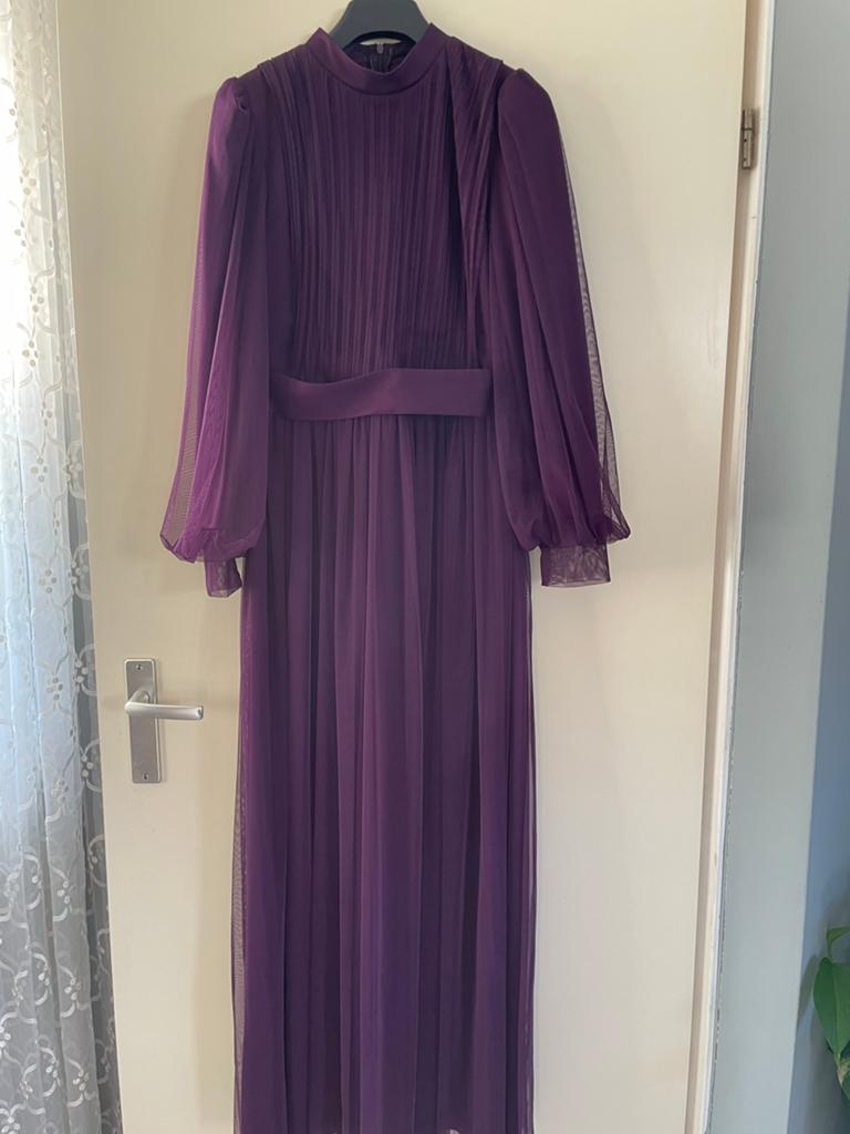 Laatste ‼️ mooie lange paarse galajurk te koop nieuw ‼️‼️, Kleding | Dames, Gelegenheidskleding, Maat 38/40 (M), Galajurk, Paars
