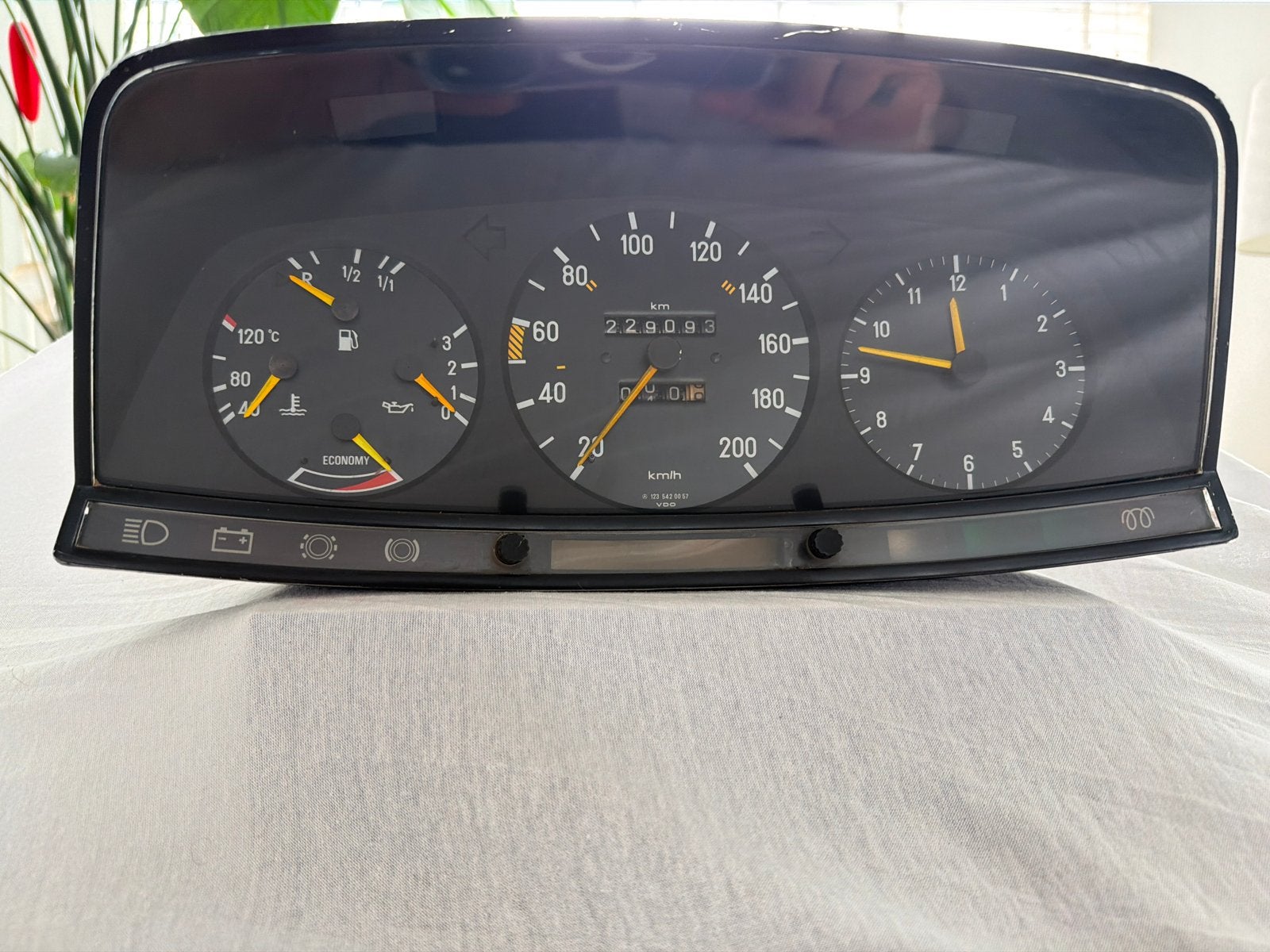 2x Mercedes-Benz W123 Dashboard Instrumentenpaneel, Ophalen of Verzenden, Gebruikt, Mercedes-Benz