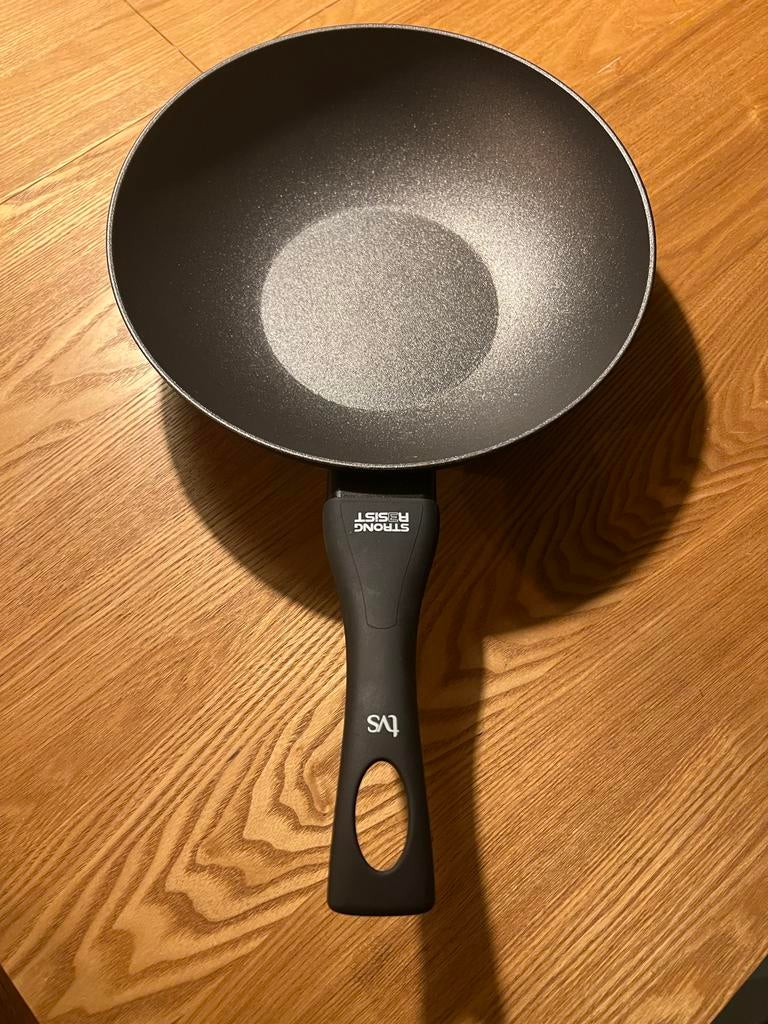 Nieuwe wokpan, Huis en Inrichting, Keuken | Potten en Pannen, Ophalen, Inductieplaat, Wok, Nieuw