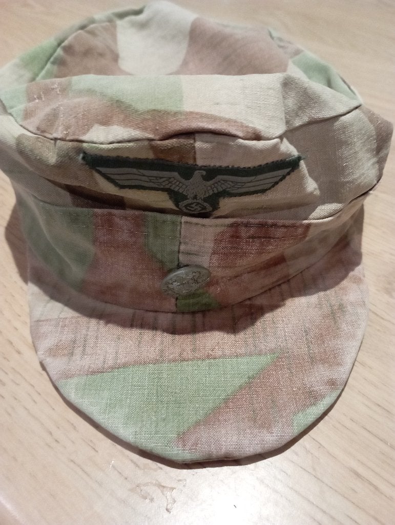 'Field made' Duitse pet, adelaar en knoop. Gebruikerssporen., Verzamelen, Militaria | Tweede Wereldoorlog, Ophalen of Verzenden