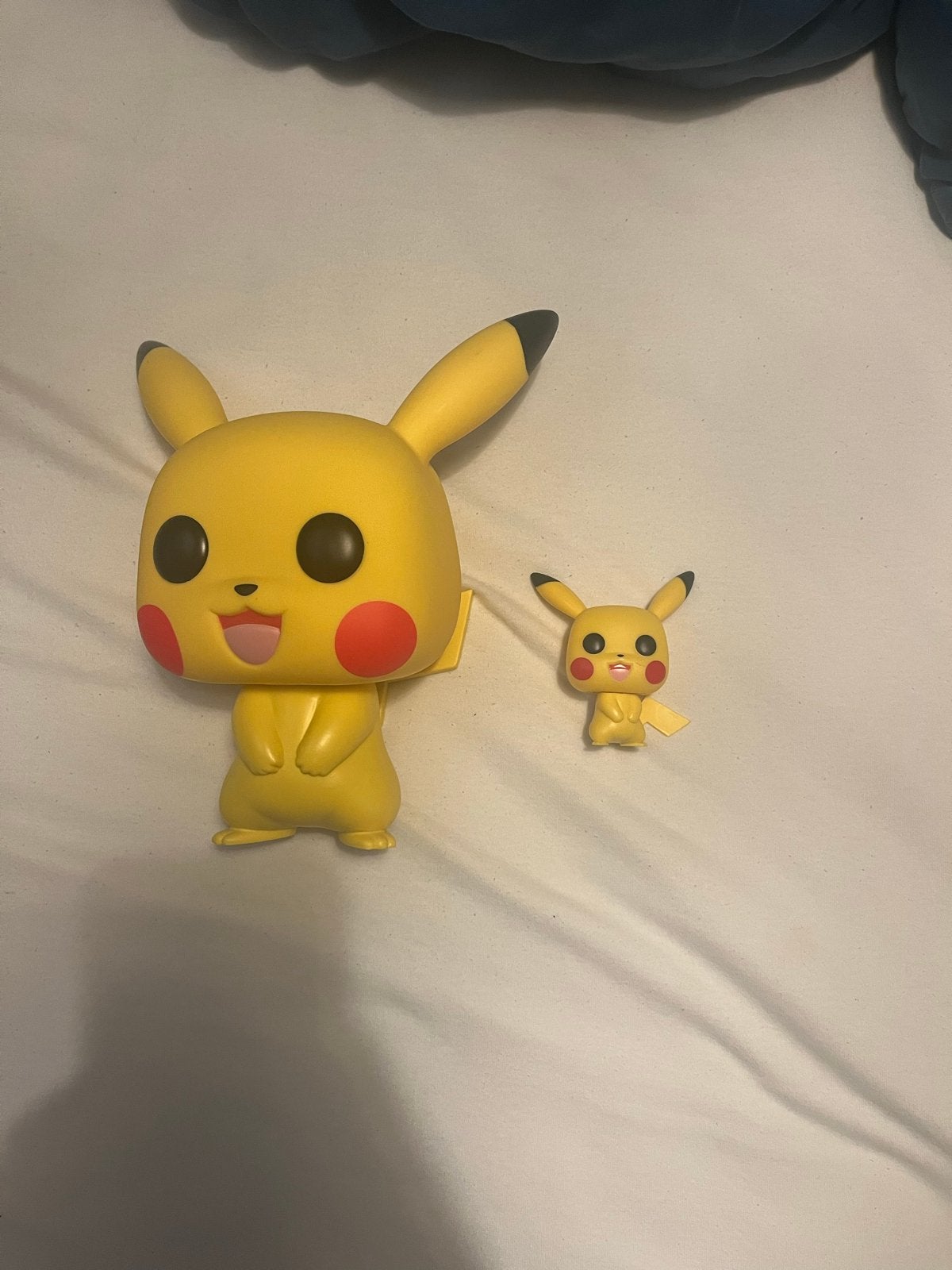Grote en mini Pikachu Funko Pop figuren, Verzamelen, Ophalen of Verzenden, Zo goed als nieuw