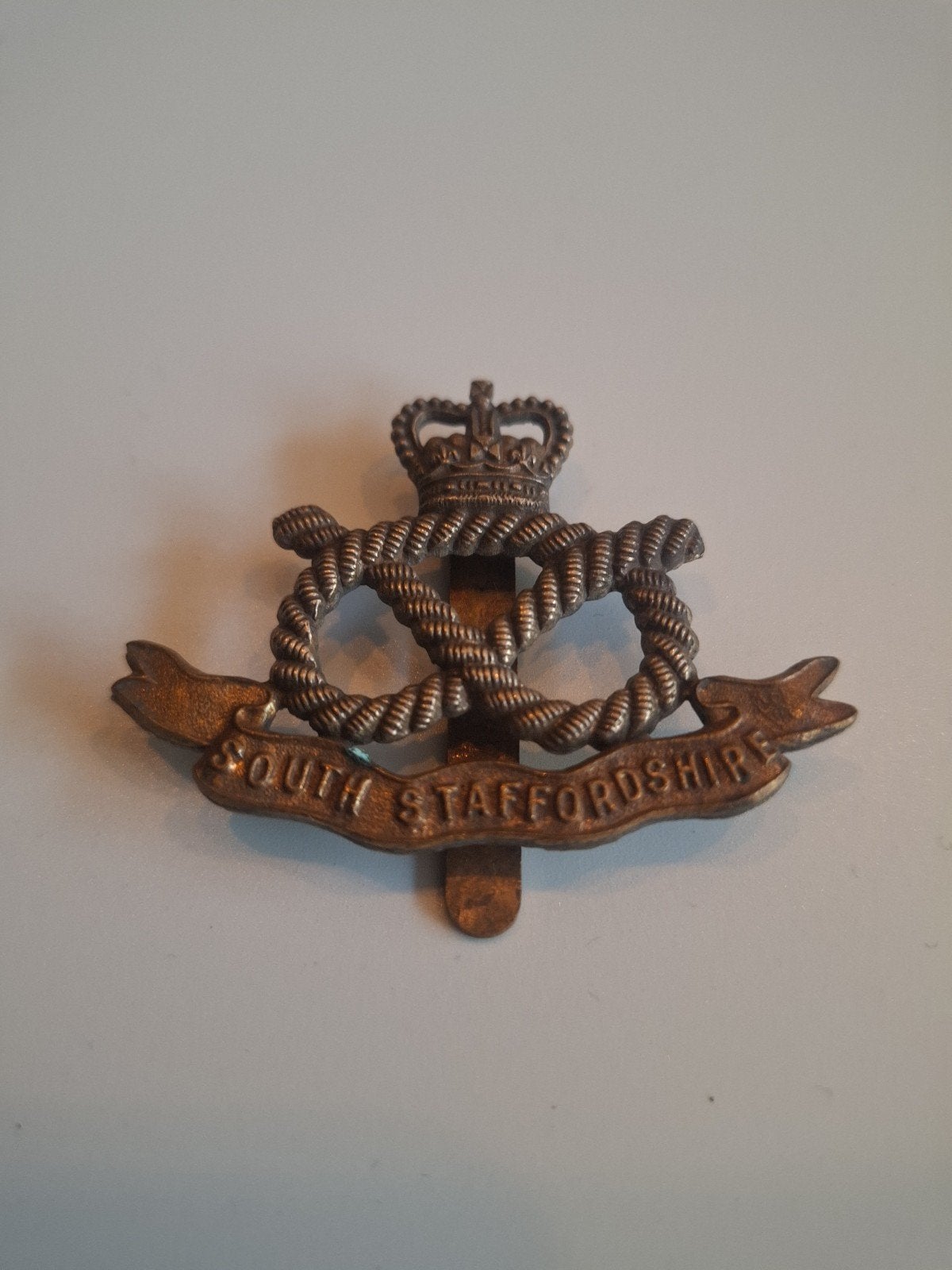 South Staffordshire Regiment badge, Ophalen of Verzenden, Landmacht, Engeland, Embleem of Badge