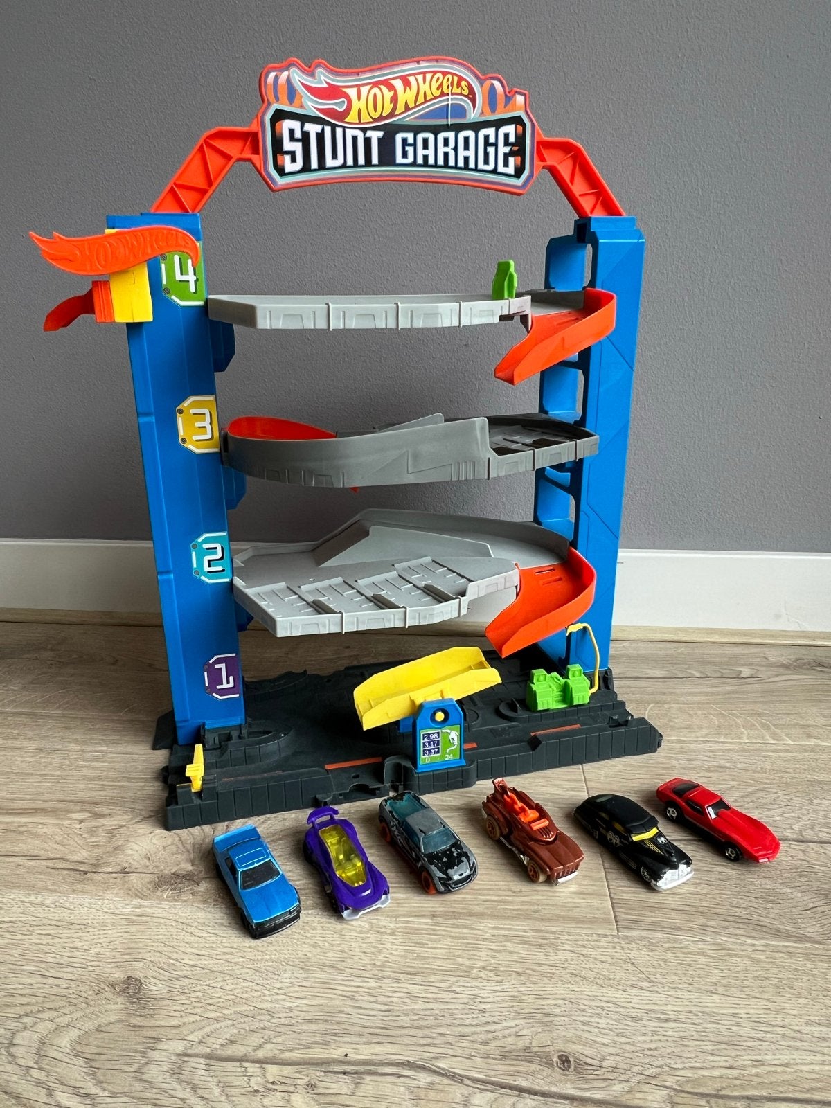Hot Wheels City - Stunt Garage, Ophalen, Zo goed als nieuw