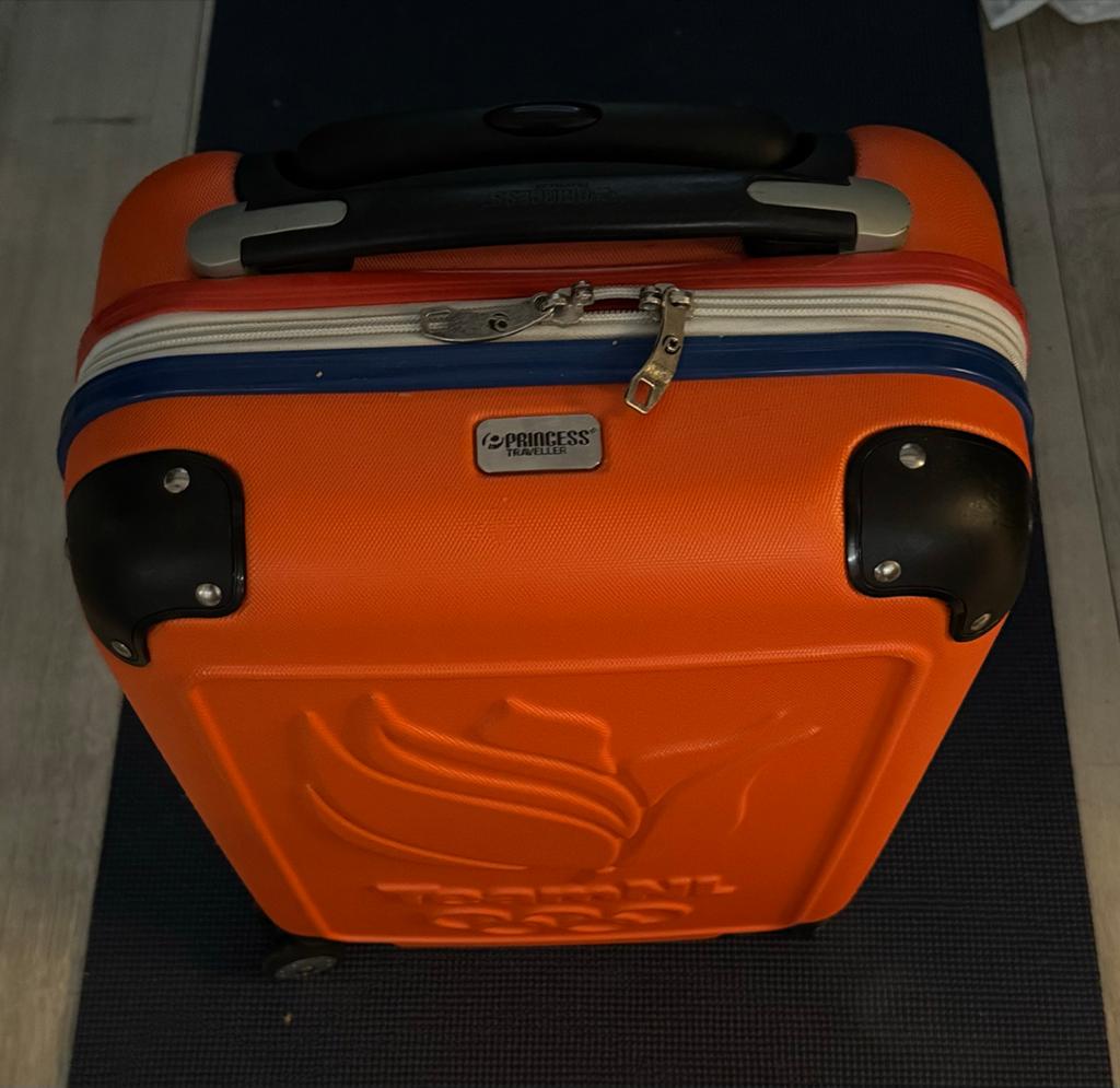 Princess Traveller Handbagage team NL Koffer Oranje, Ophalen, 40 tot 60 cm, Gebruikt, 20 tot 30 cm