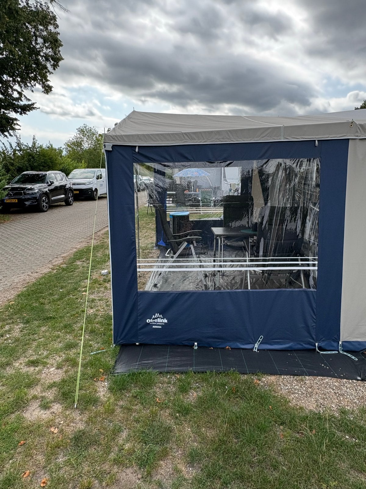 Voortent voor caravan, omloopmaat 8, 2 meter diep, Ophalen, Gebruikt