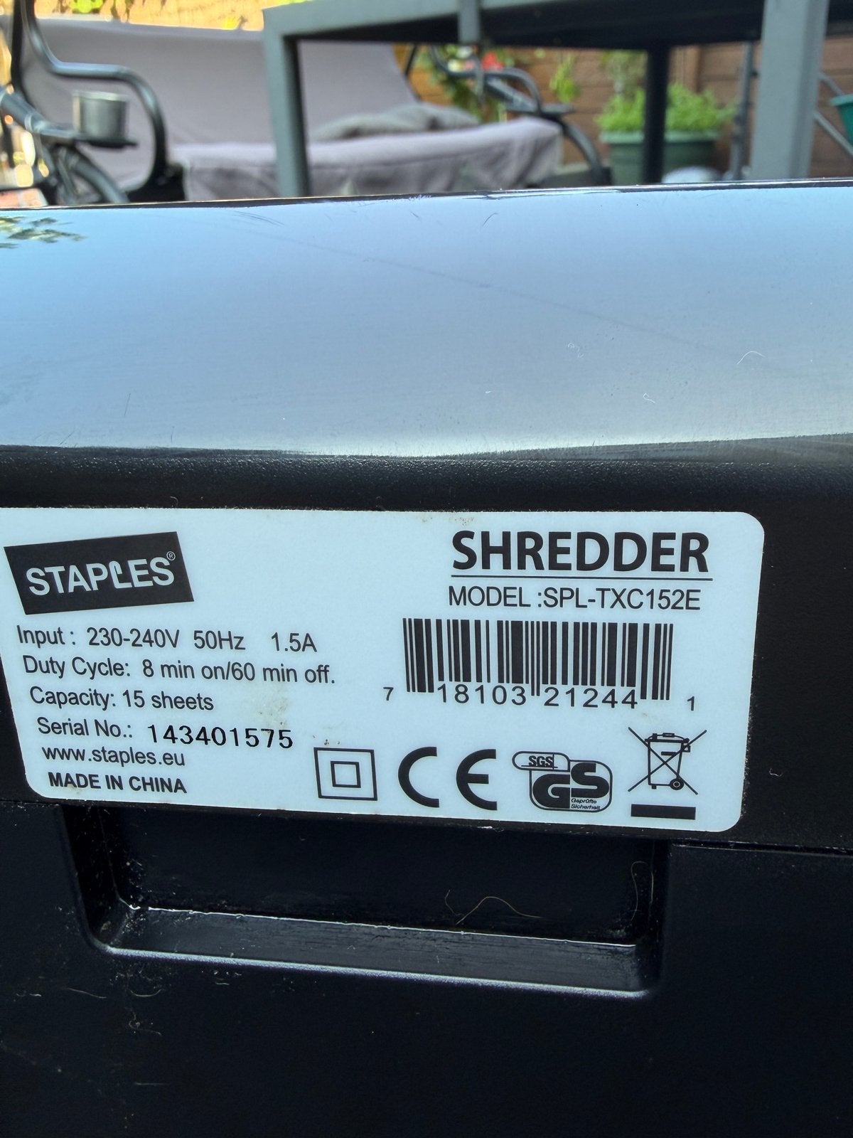 Staples Papierversnipperaar SPL-TXC152E - 15 vellen capacite, Ophalen, Gebruikt