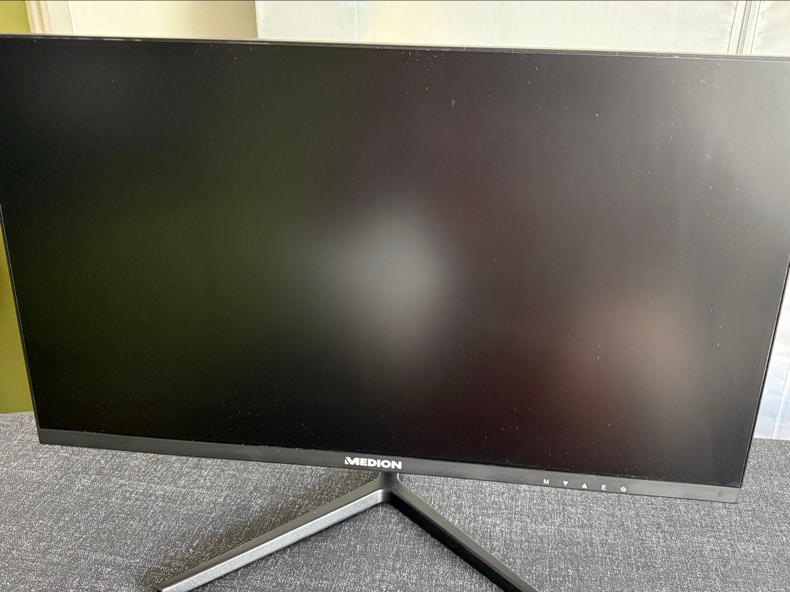 Medion Akoya P52218 (MD20150) Full HD Monitor 22 inch, HDMI, IPS, Full HD, Zo goed als nieuw