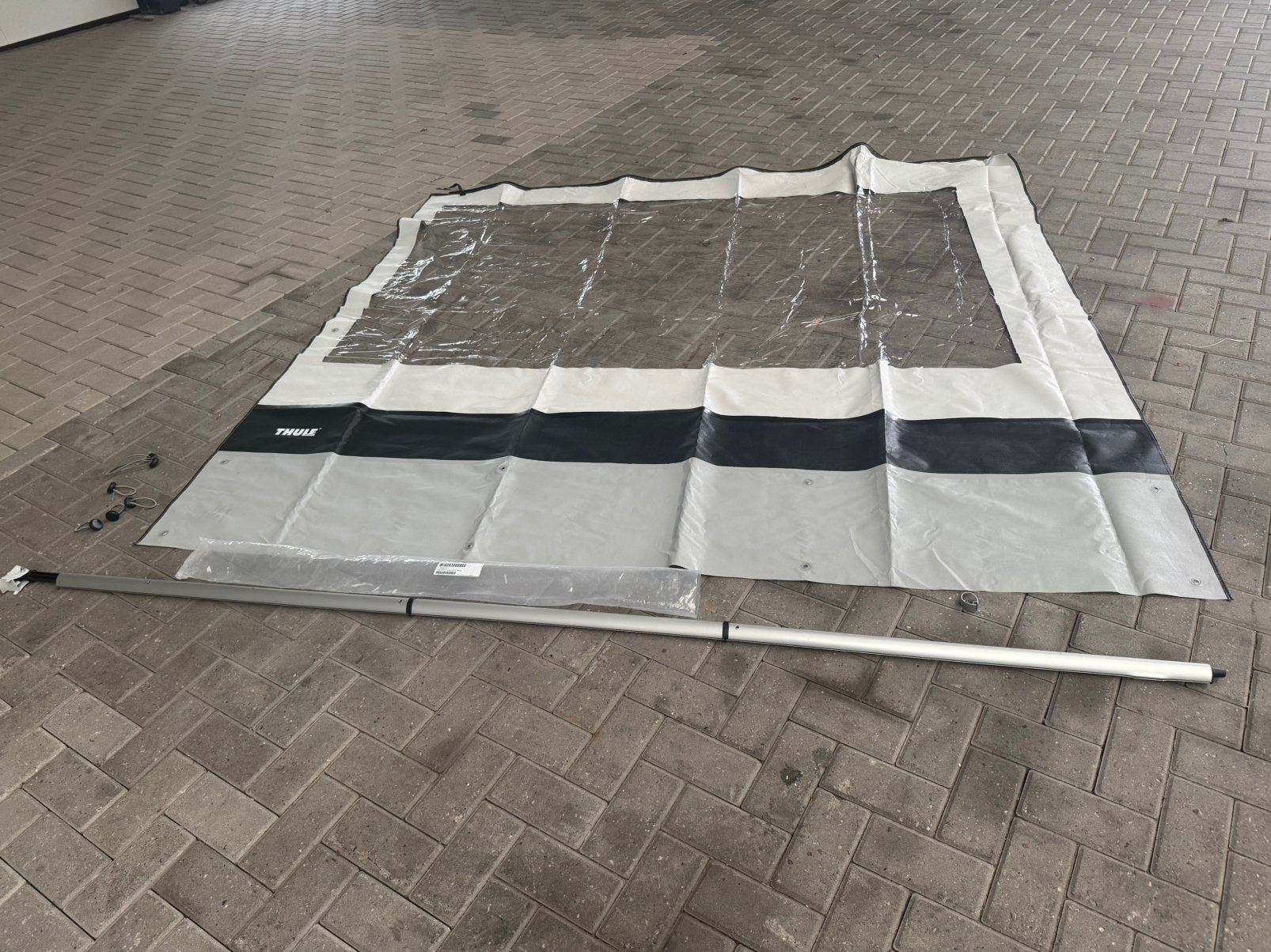 Thule Rainblocker zijwand RBS G2 275 M - zgan!, Ophalen, Zo goed als nieuw